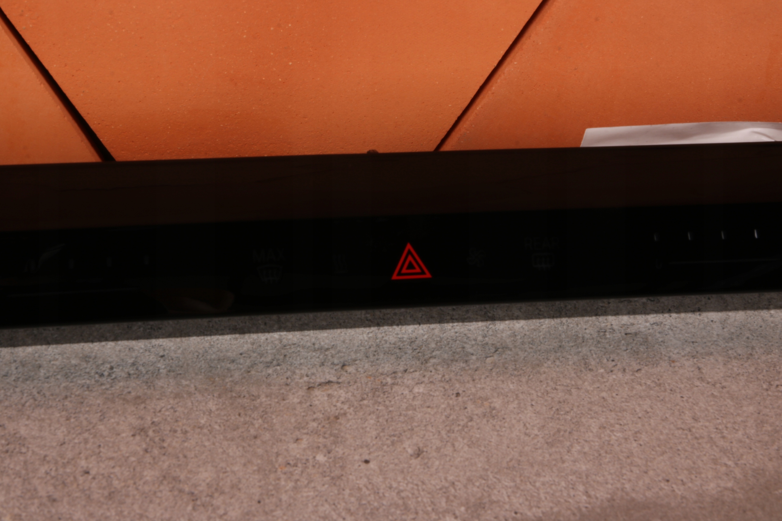 BMW 5' G60 G61 PANEL DOTYKOWY Moyenne du tableau de bord Console BASE EUROPA 5B4AF74