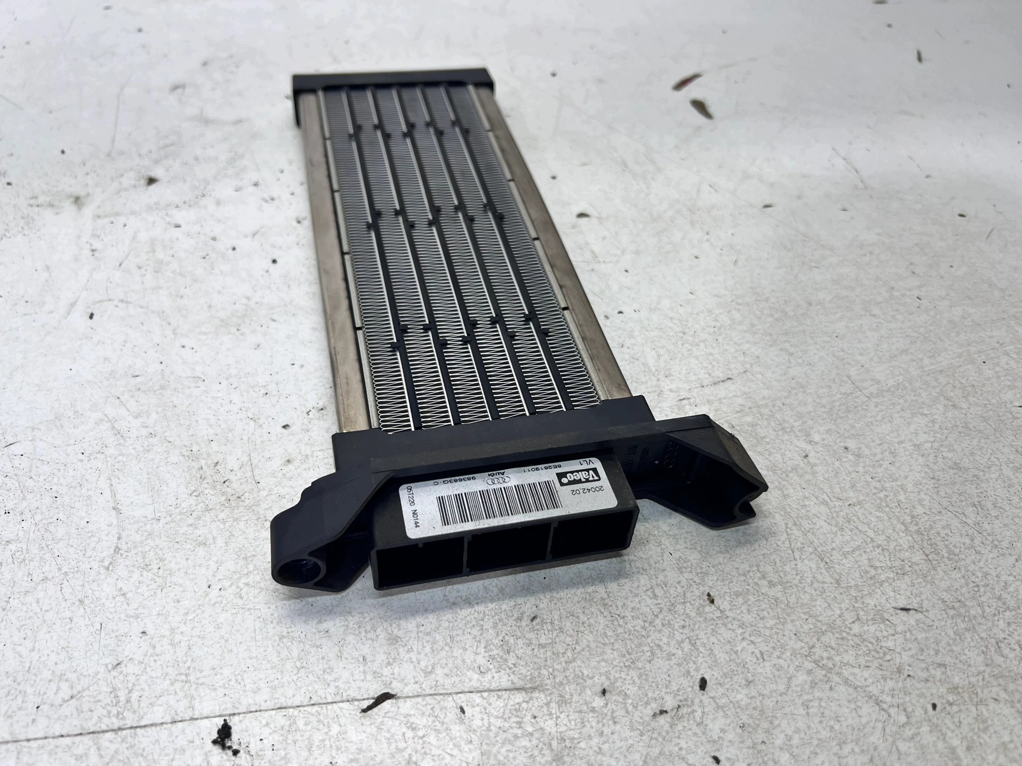 heater electrical AUDI A4 B6 B7 8E2819011