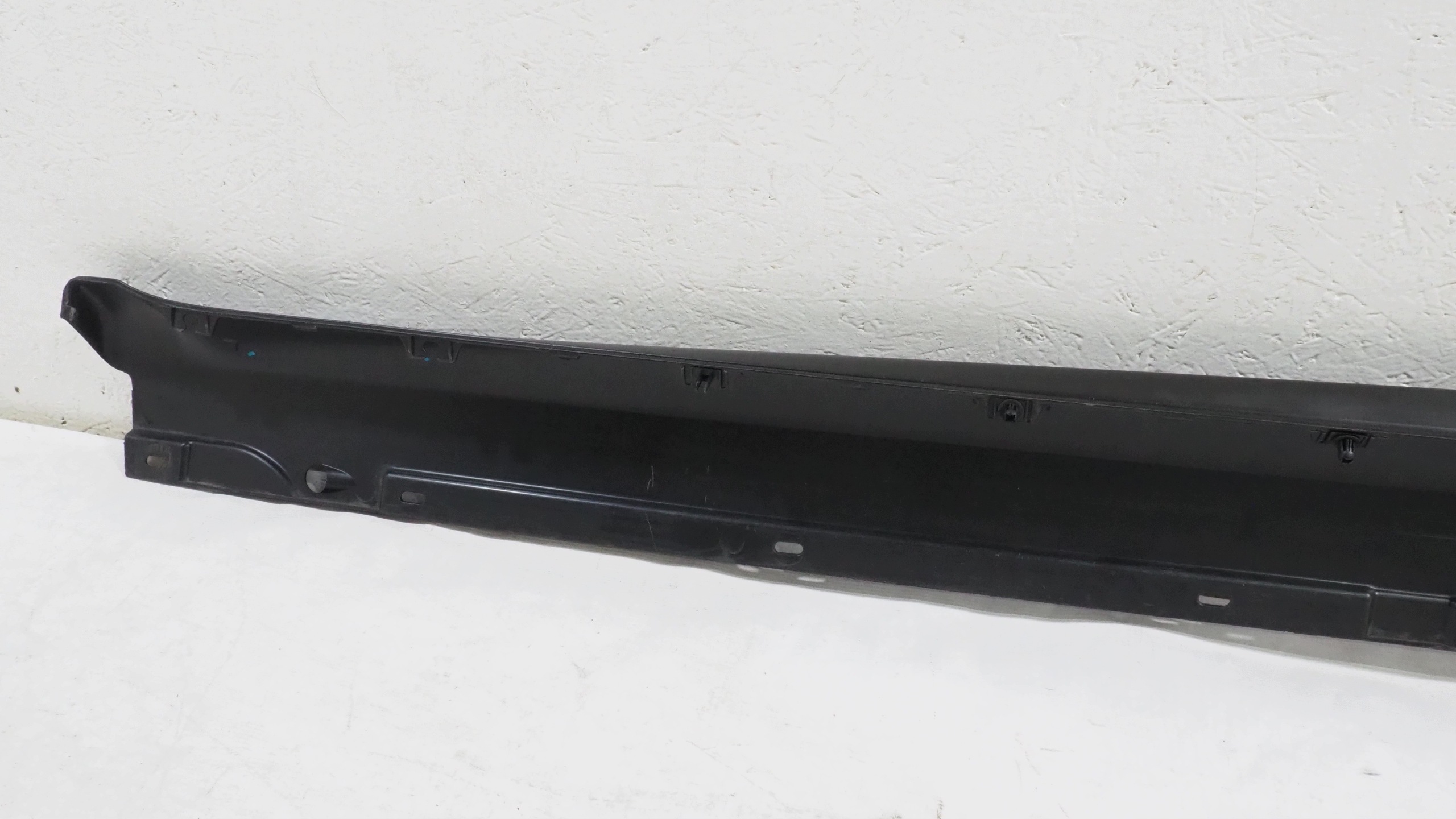 Porsche 911 997 moulding threshold right 99750436481