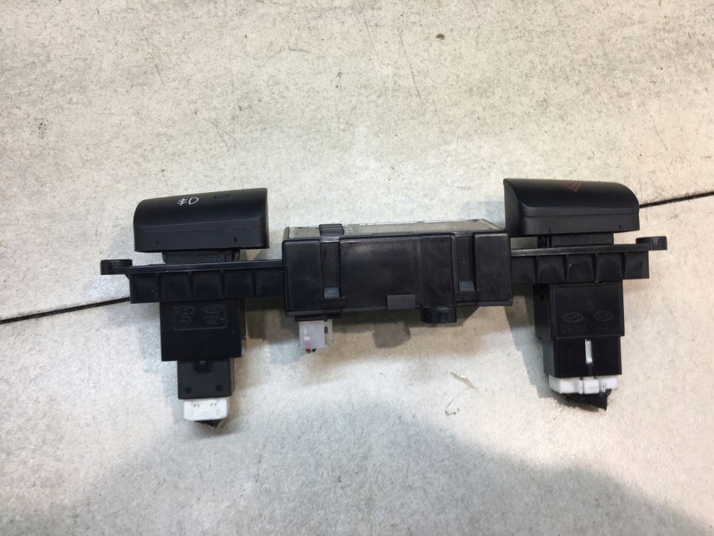display KIA SPORTAGE II 94510-1F000