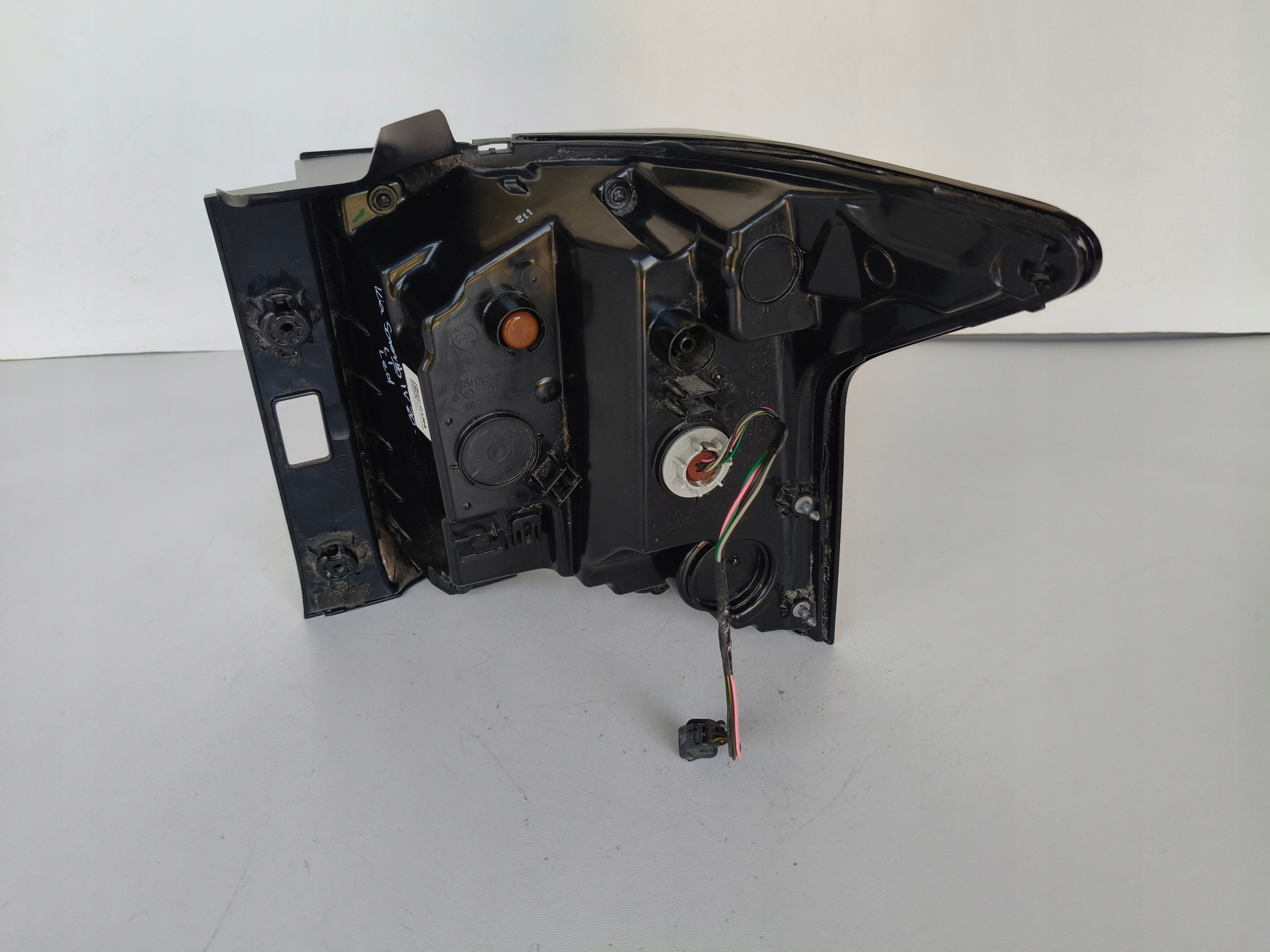 light left rear KIA SORENTO IV 20- LED