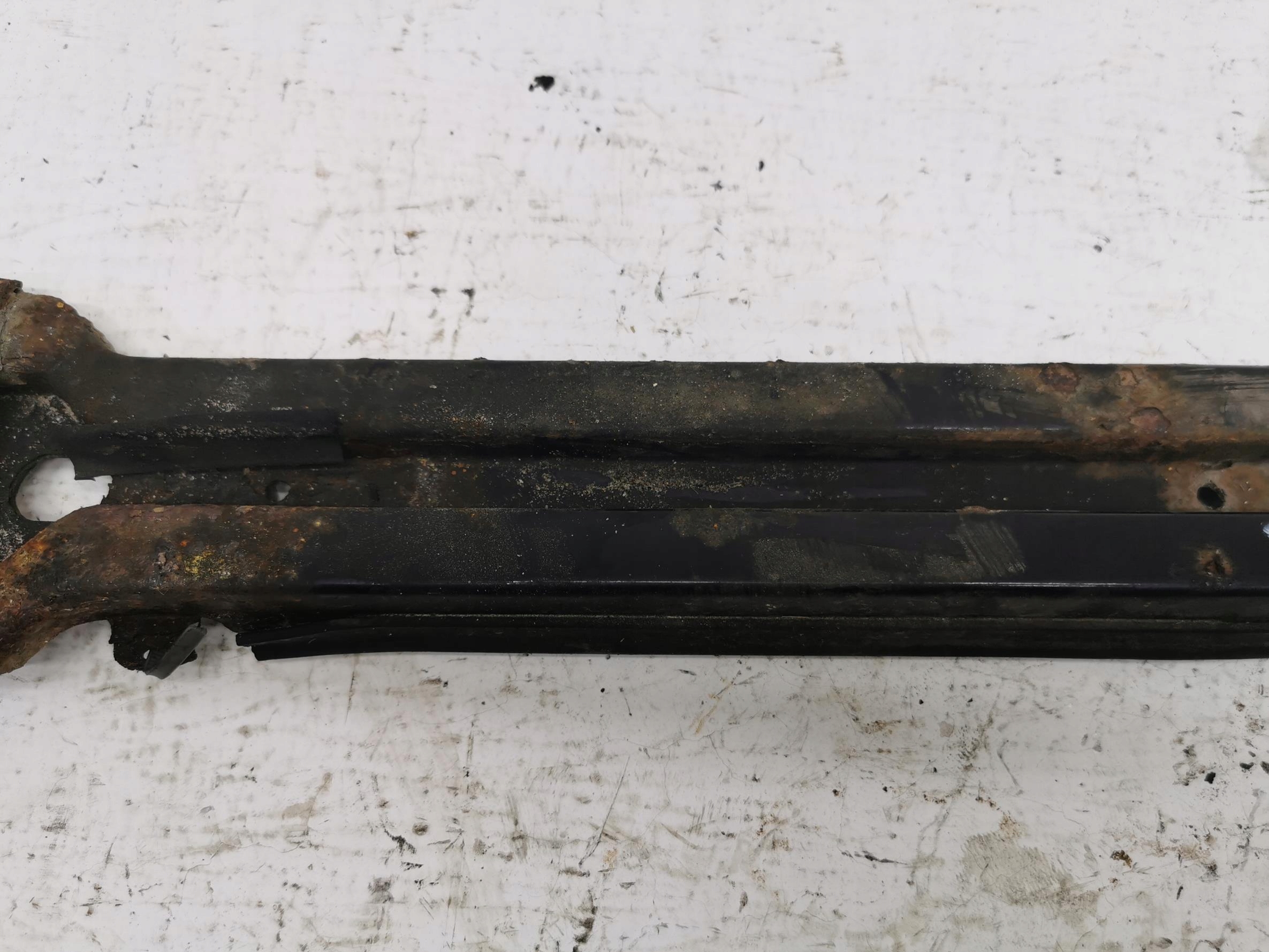 radiator stiffener CHRYSLER 300C 04-10 3.0 V6 CRD