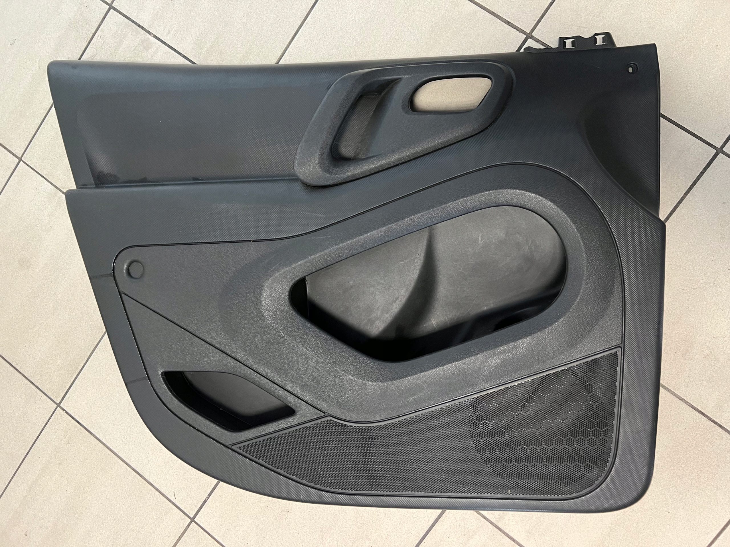 PEUGEOT PARTNER II ОБИВКА ПЕРЕДНЕЙ ЛЕВОЙ ДВЕРИ