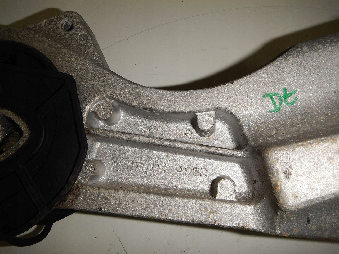 ŁAPA PODUSZKA SILNIKA MASTER 2,3 TYŁ nr 112214498R Numer katalogowy części 112214498R