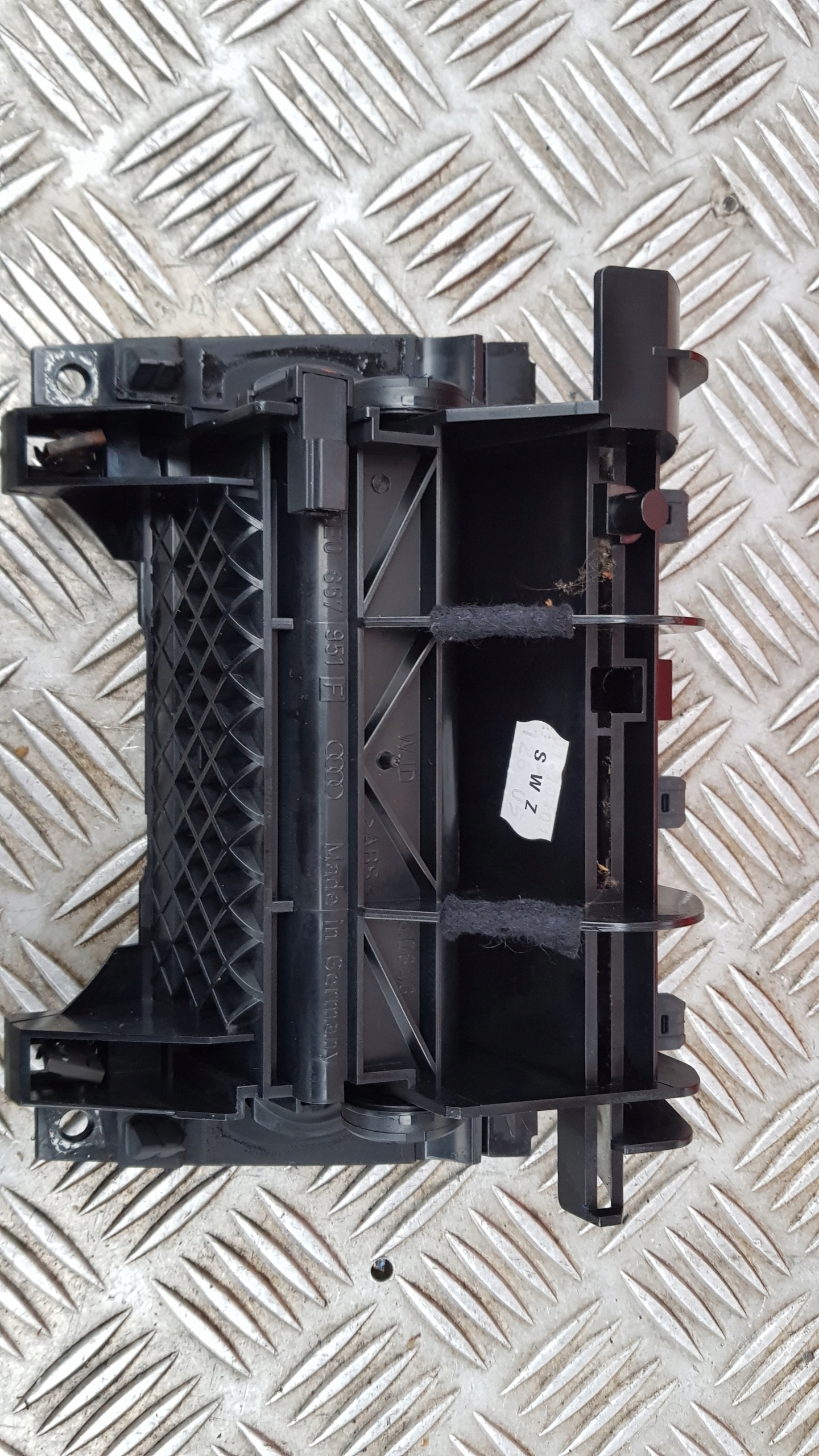 AUDI A4 B6 ashtray passenger compartment 8E0857951F