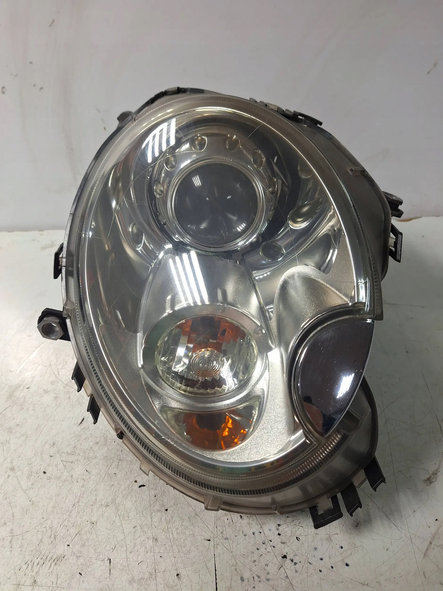 Xenon right light Mini Cooper R56 06-13 washer EU