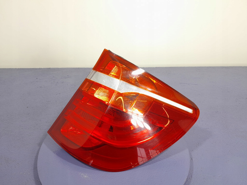 BMW X3 F25 LAMPA TYŁ TYLNA PRAWA 7217312 Numer katalogowy części 7217312