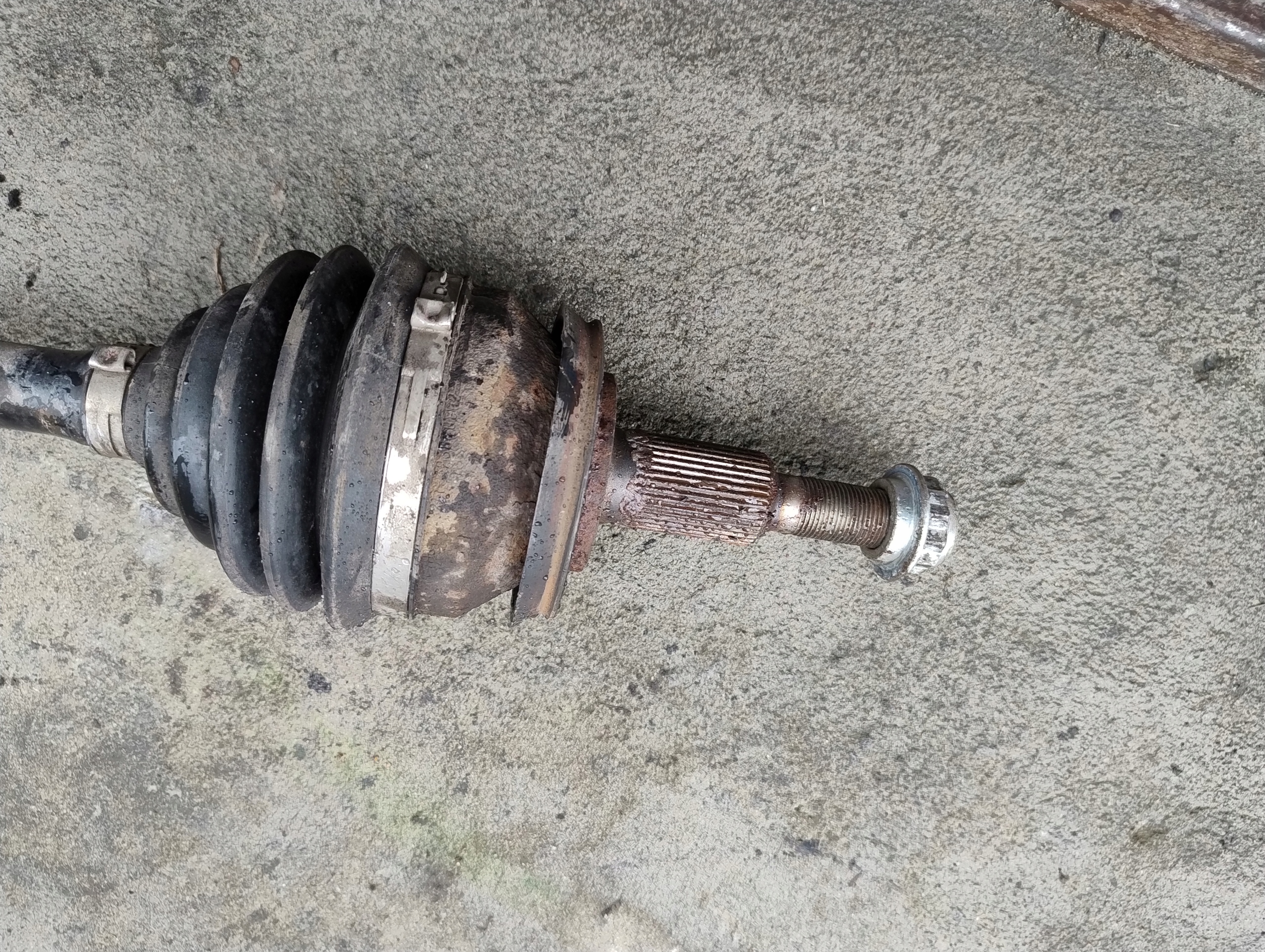 semi-axis left front VOLKSWAGEN TRANSPORTER T5 7H0407271AK