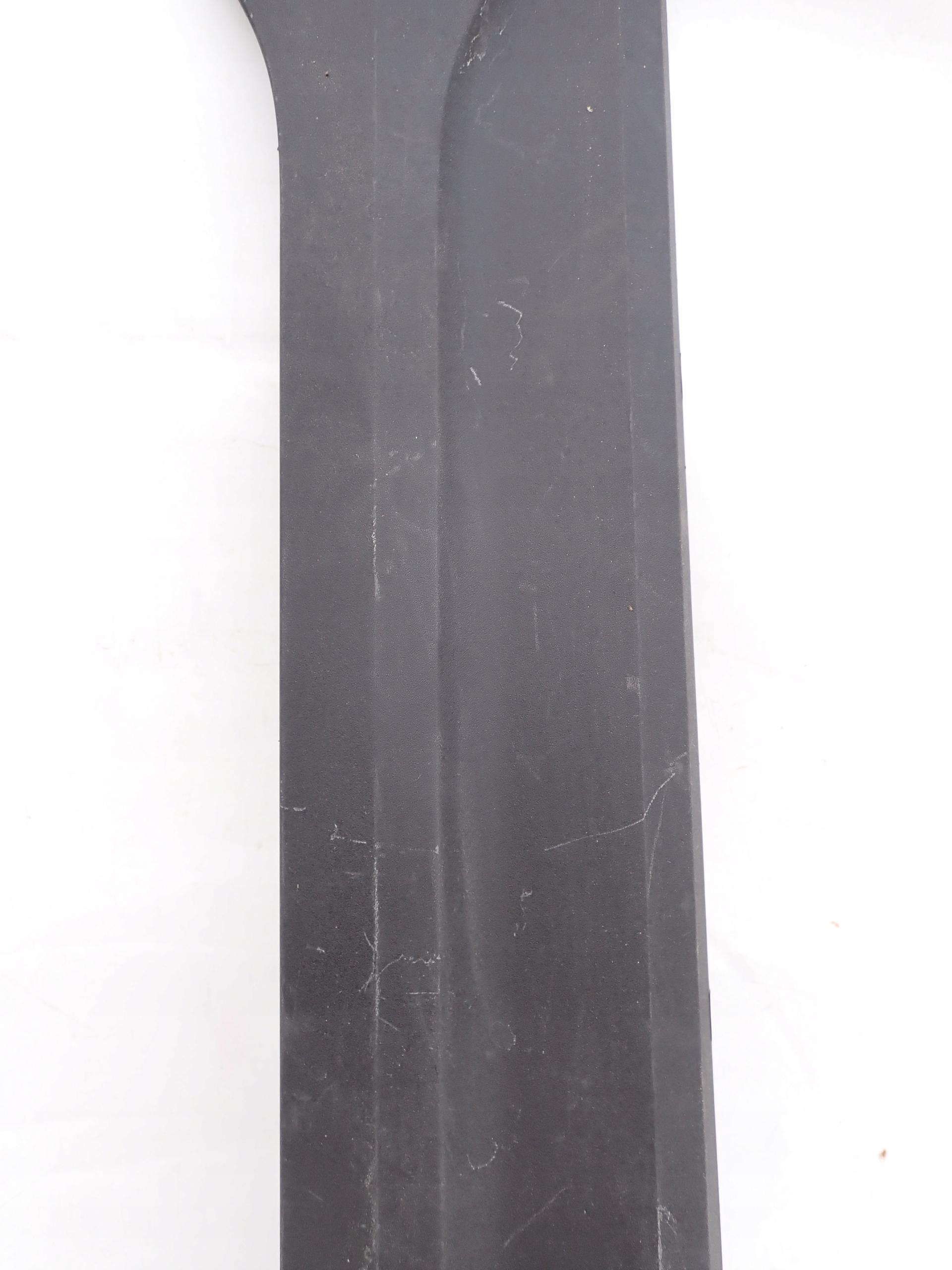VOLVO XC40 17- moulding door right front front