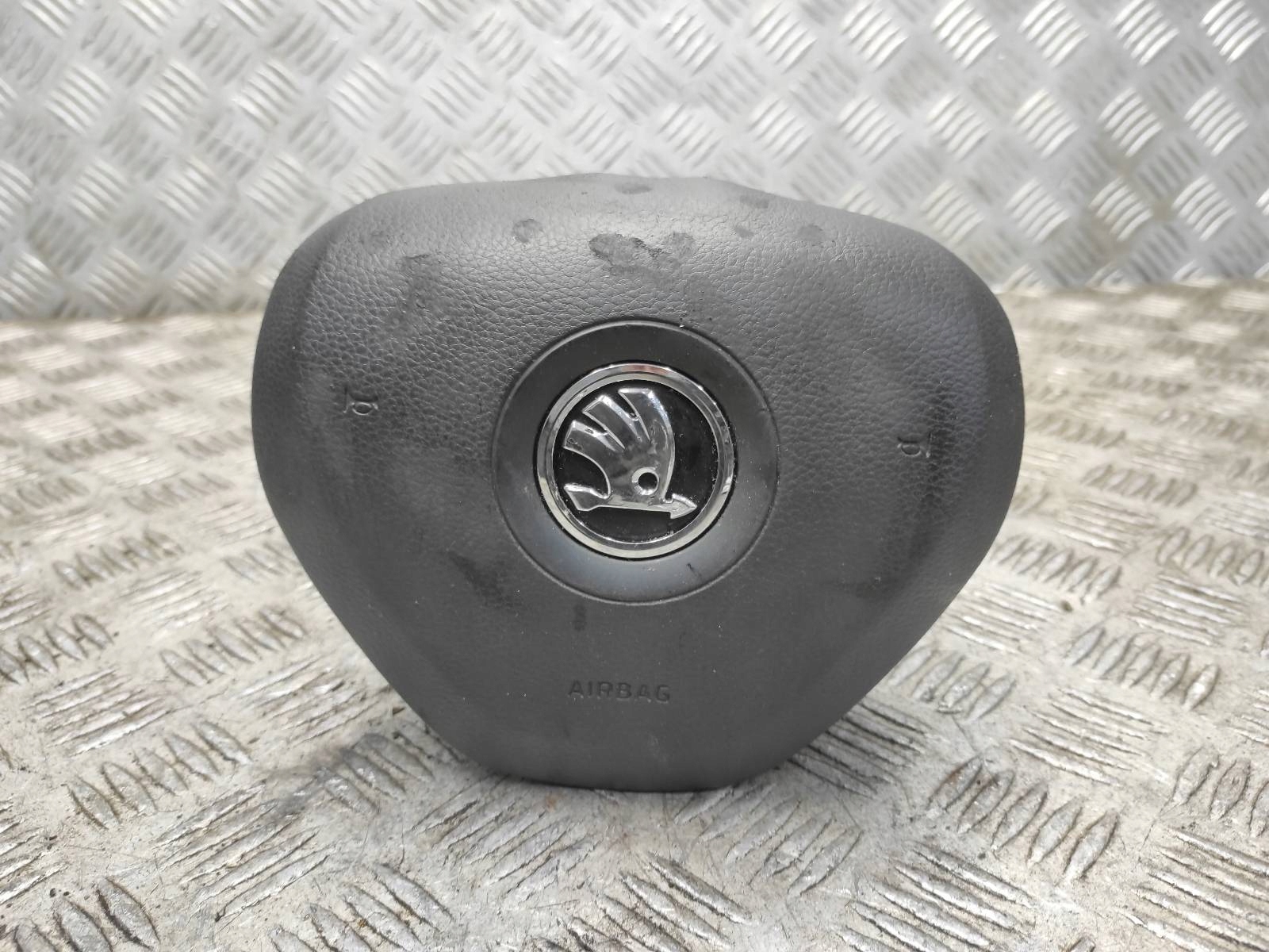 5E0880201 - ПОДУШКА БЕЗПЕКИ ВОДІЯ ROOMSTER II 2014R 1.6 TDI