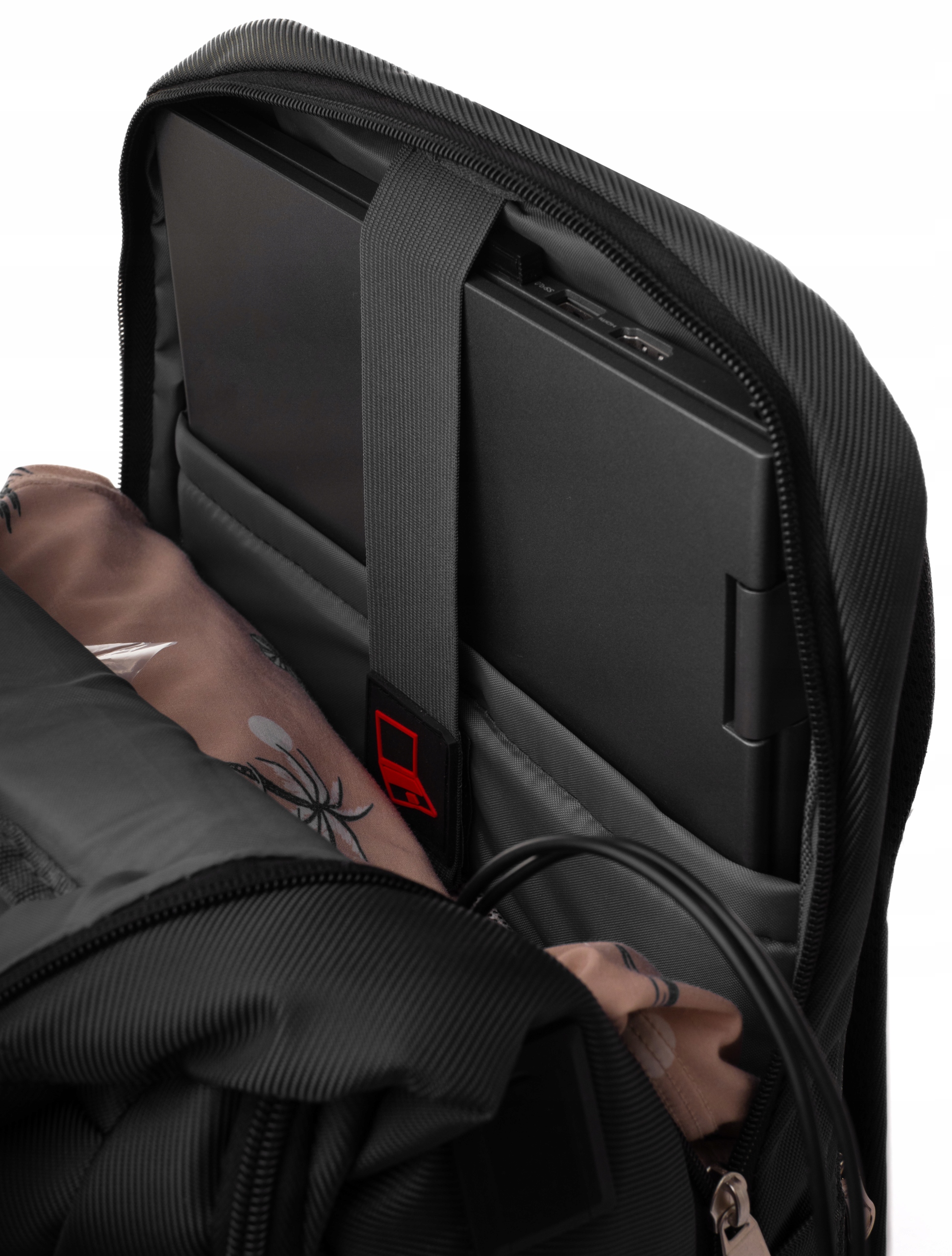 Plecak bagaż podręczny do samolotu USB Wizzair 40x30x20 RGL Wysokość 40 cm