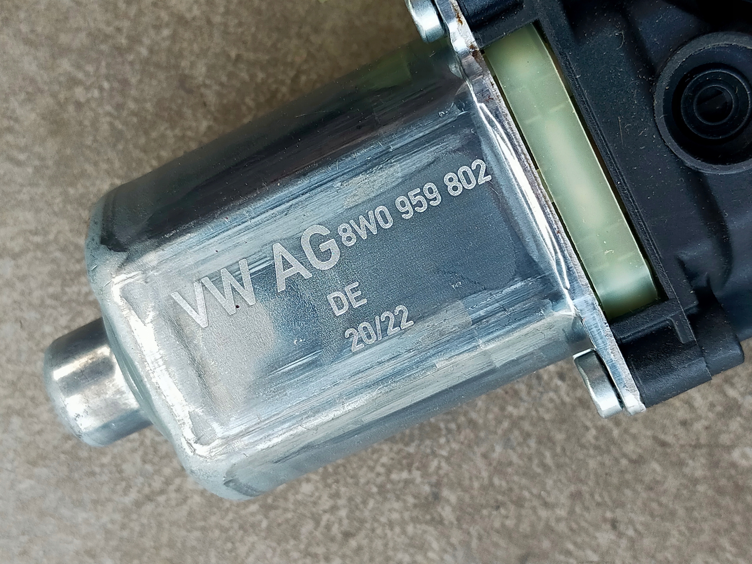 mini motor lifting windows AUDI A4 A5 B9 8W0959802