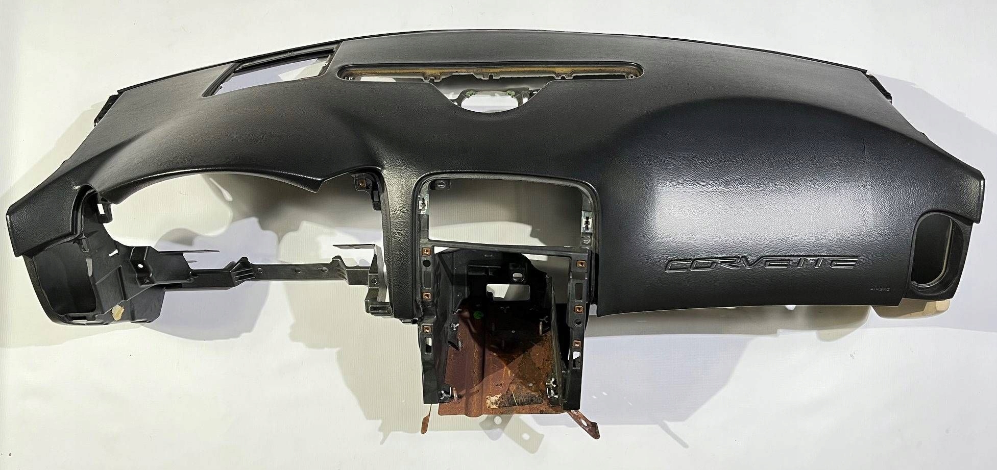 dashboard instrument panel cockpit console Chevrolet Corvette C6