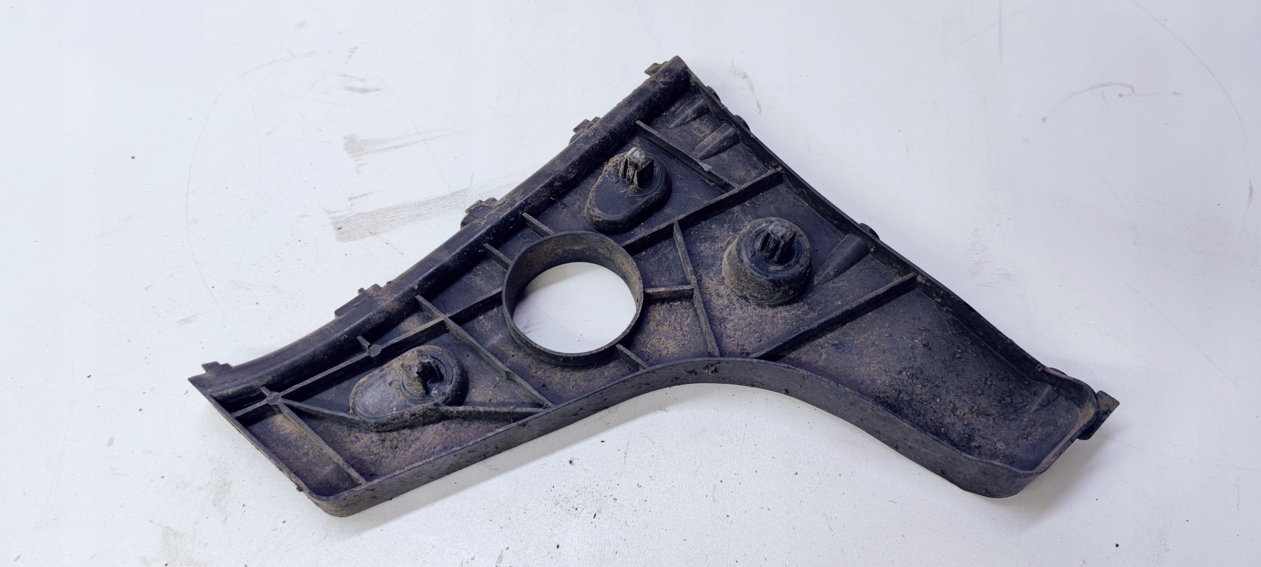 bumper bracket left rear part AUDI A7 LIFT 4G8807453B
