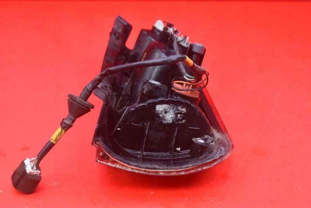 light left rear part rear 92401-170 HYUNDAI MATRIX 01-05