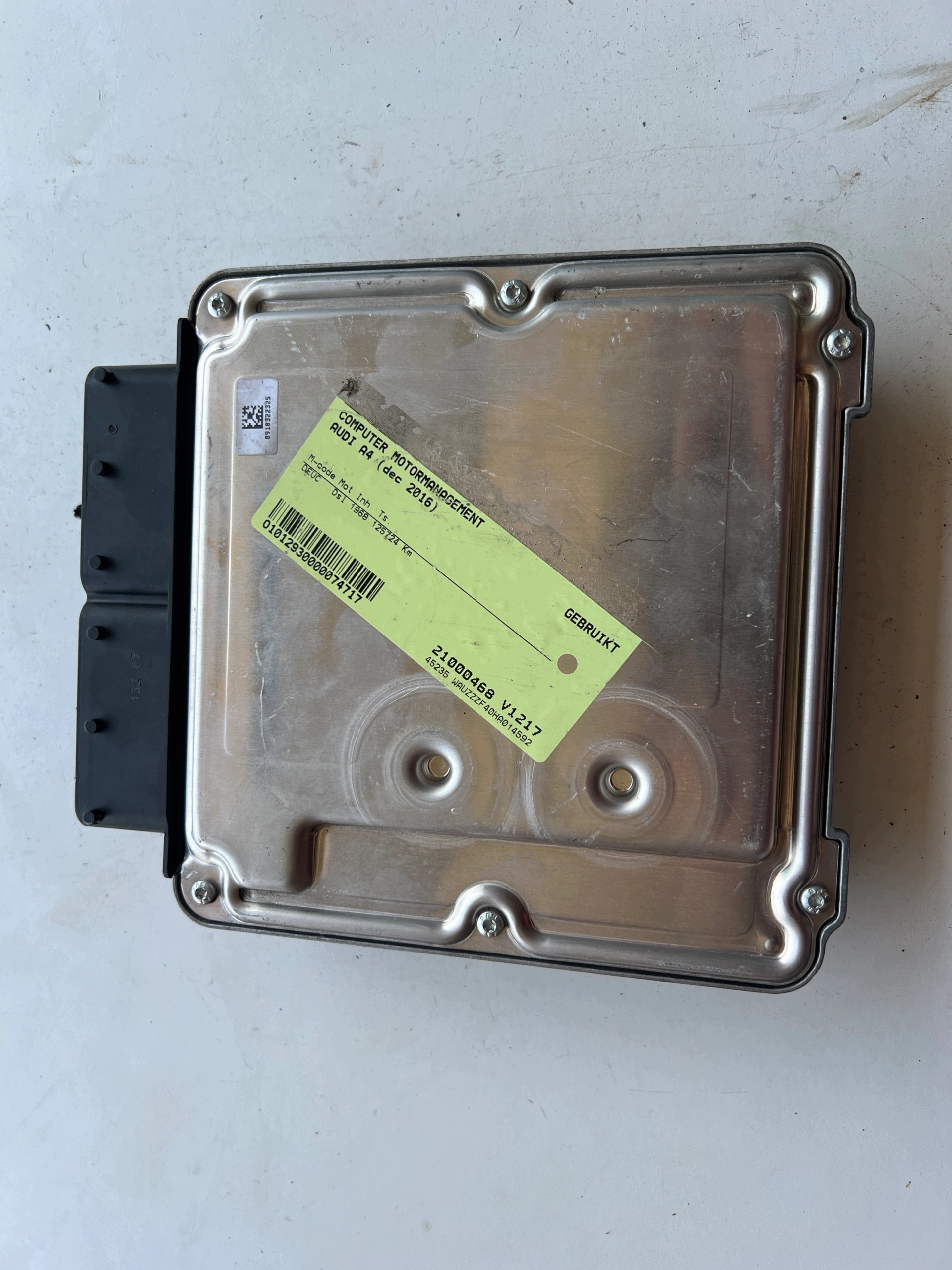 AUDI A4 2.0 TDI 04L907309L 0281030258 computer Originale