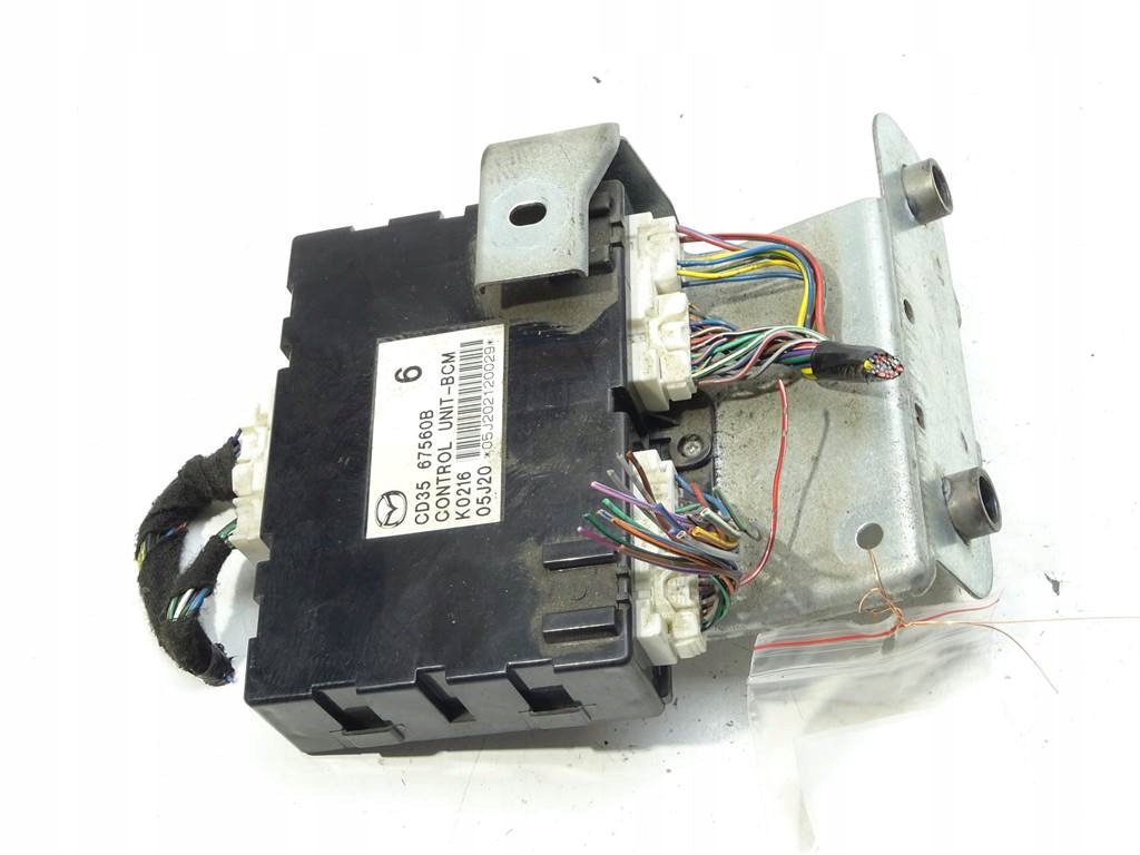 MODUŁ BCM Mazda 5 Premacy II 2.0B CD3567560B