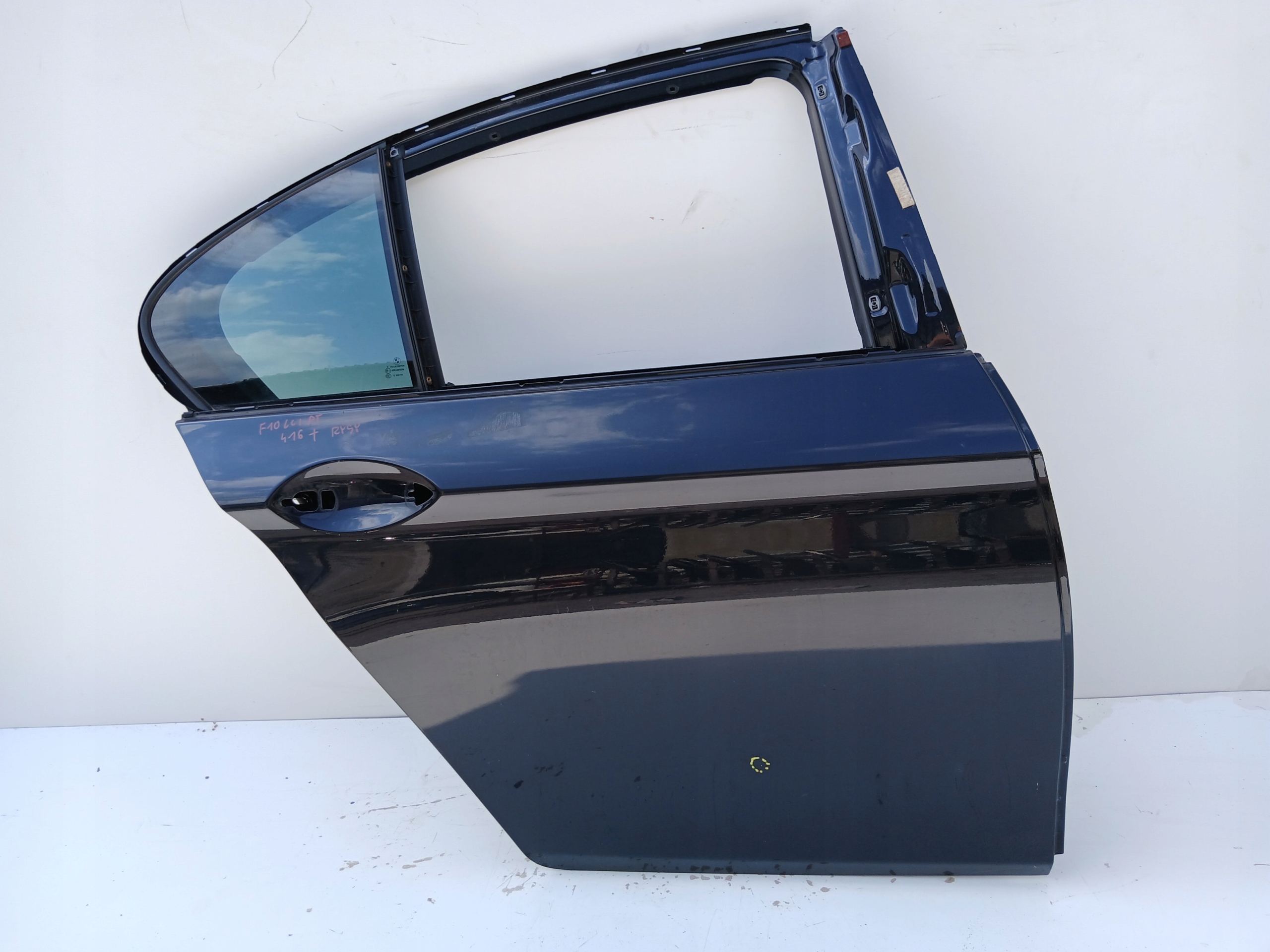 door right rear. rear part BMW F10 416