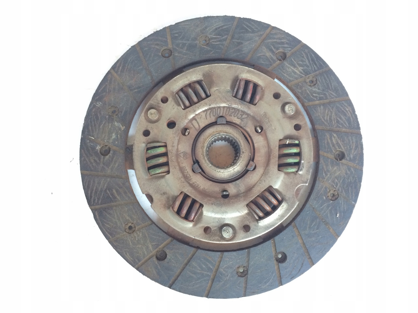 ДИСК СЦЕПЛЕНИЯ VALEO 7700102032