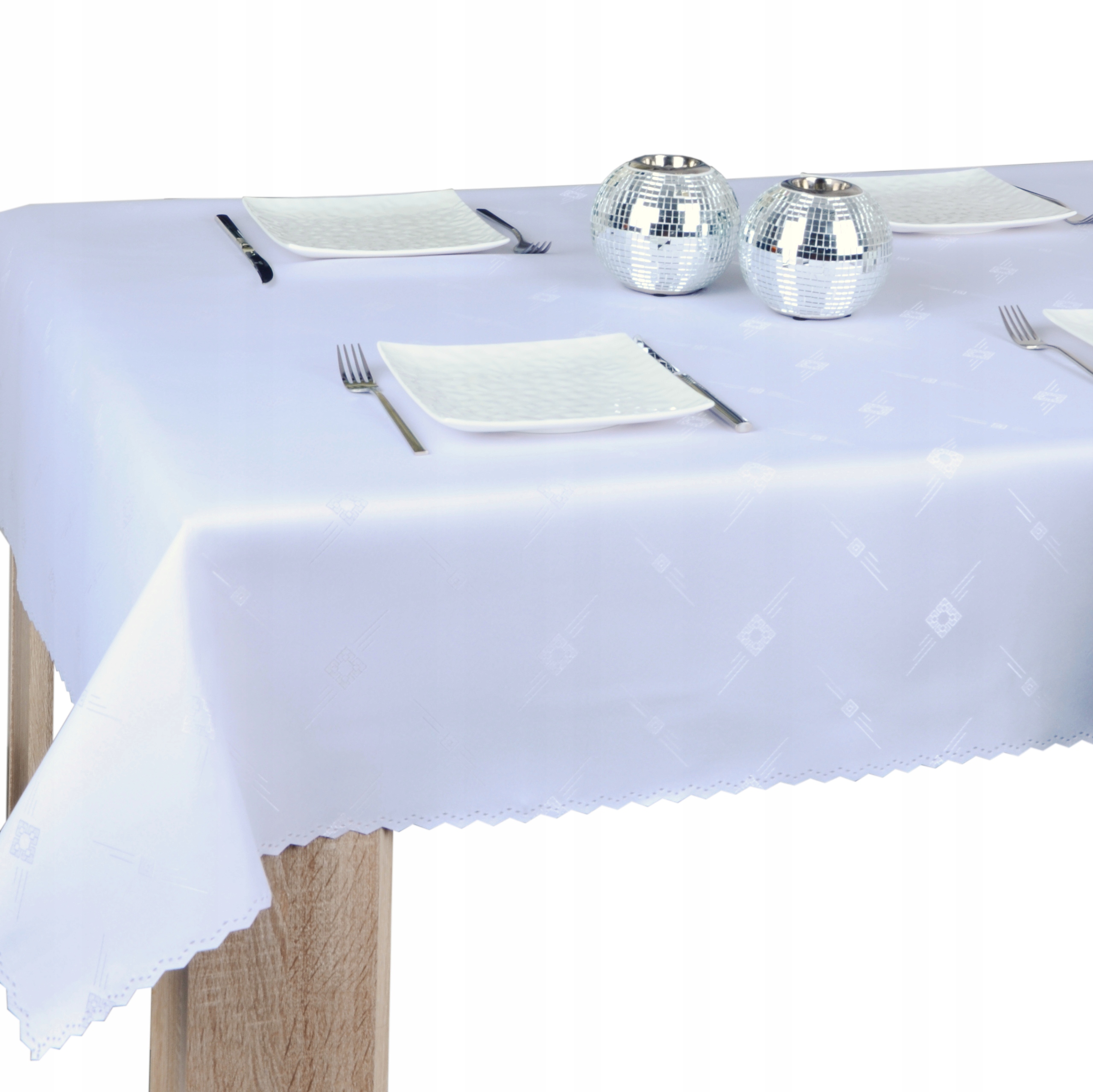 

Obrus biały ślub chrzest świąteczny 240x140
