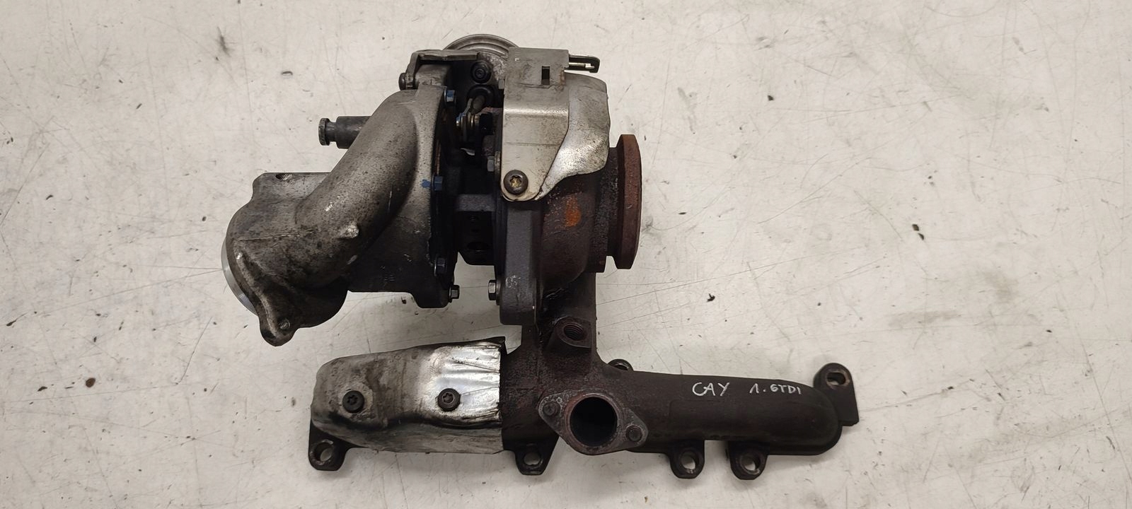 turbo VW Caddy III 1,6 TDI CAY