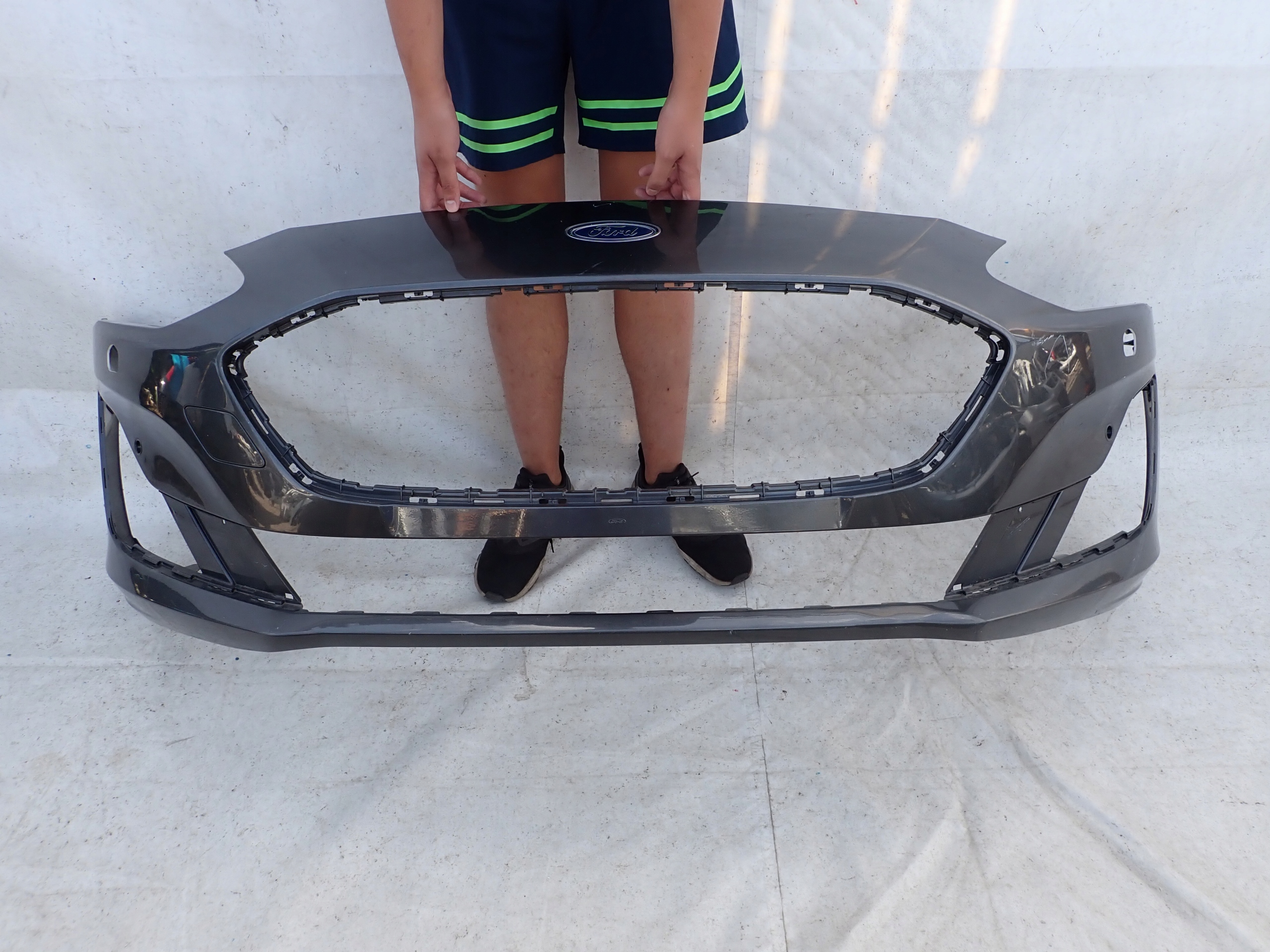 FORD FOCUS MK4 18- VIGNALE bumper front SPR PDC