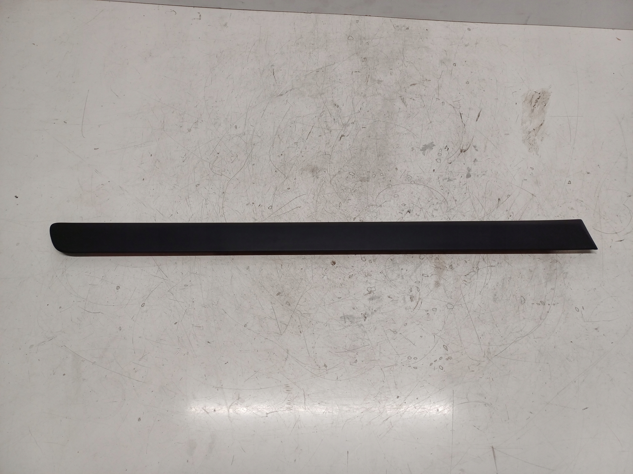 VOLVO V70 XC70 00-07 LISTWA PRAWY TYŁ 09187735 - NOWA