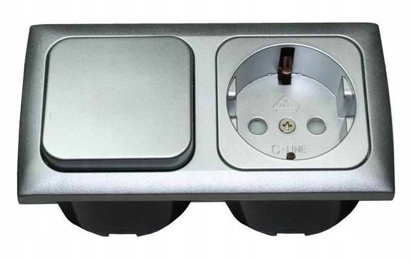 HA4102040 - Переключатель для RV гнездо рамка-Haba