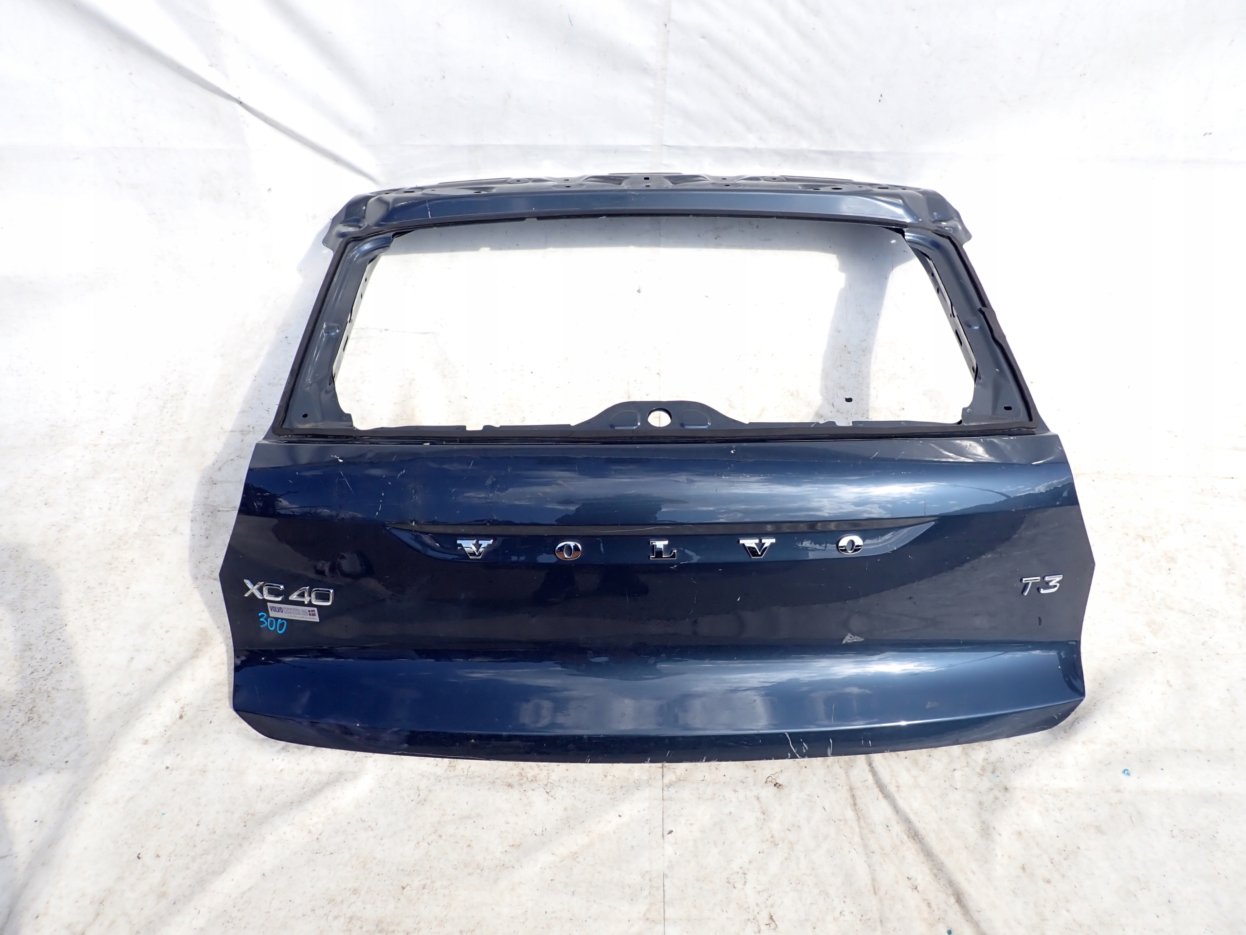 VOLVO XC40 17-> trunk door boot rear part
