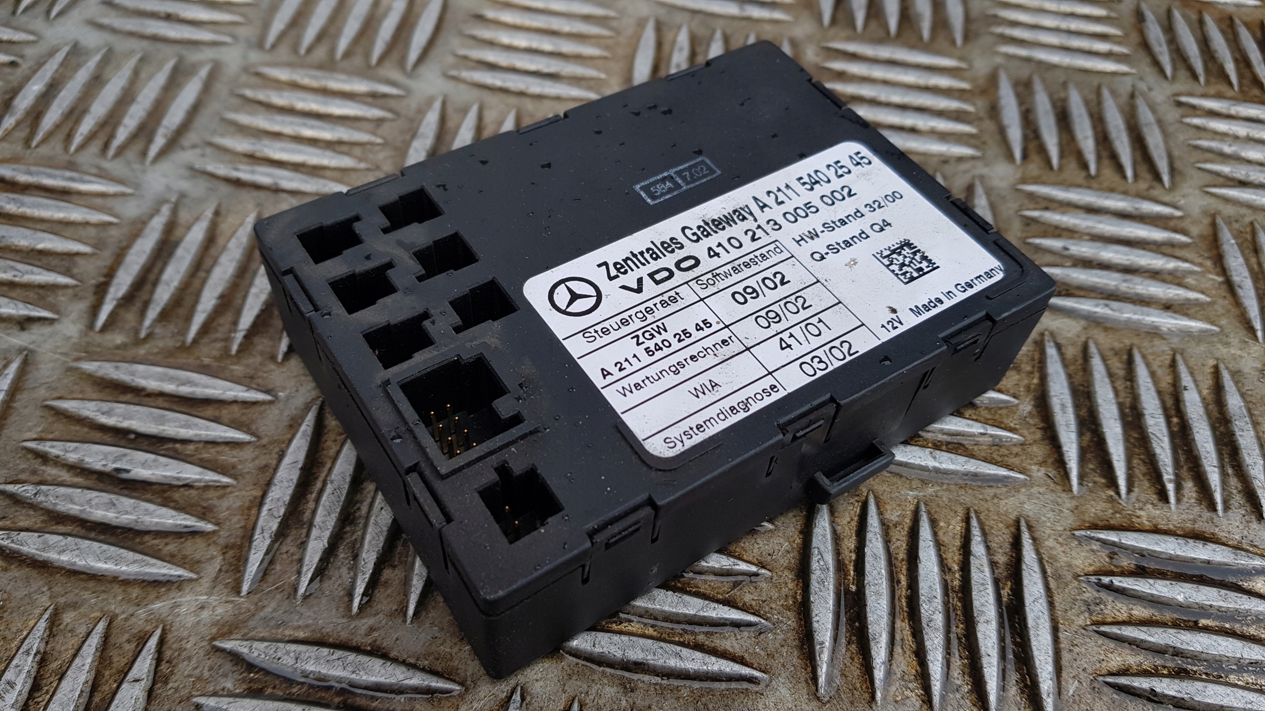 MERCEDES W211 module GATEWAY A2115402545
