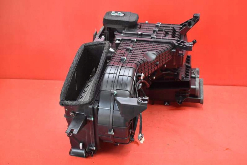 obal topení EU 1116135-00-B TESLA MODEL S LIFT PERFORMANCE LIFT