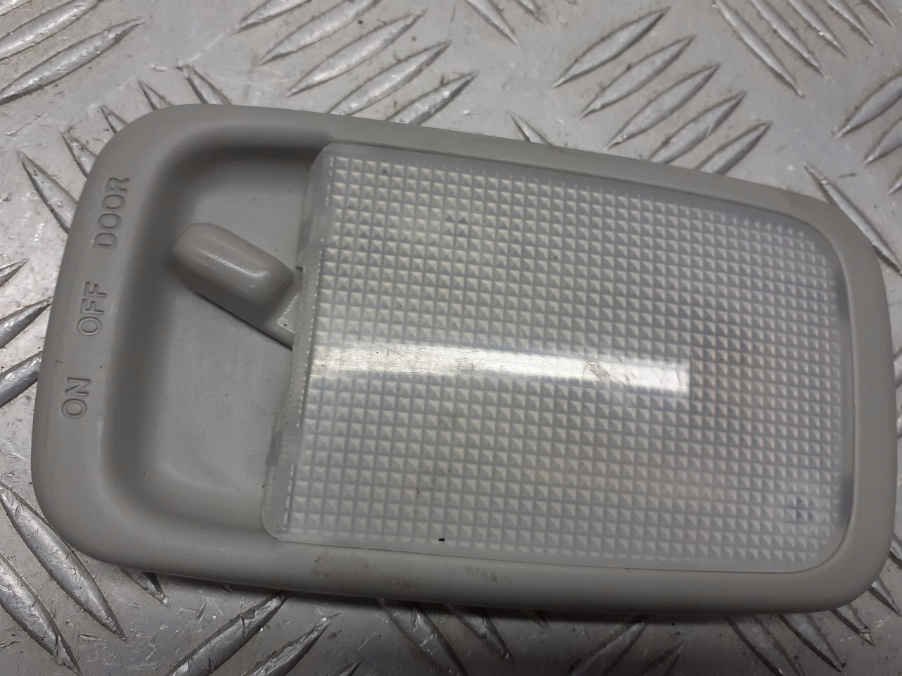 Освещение Кузова Daihatsu CUORE VII