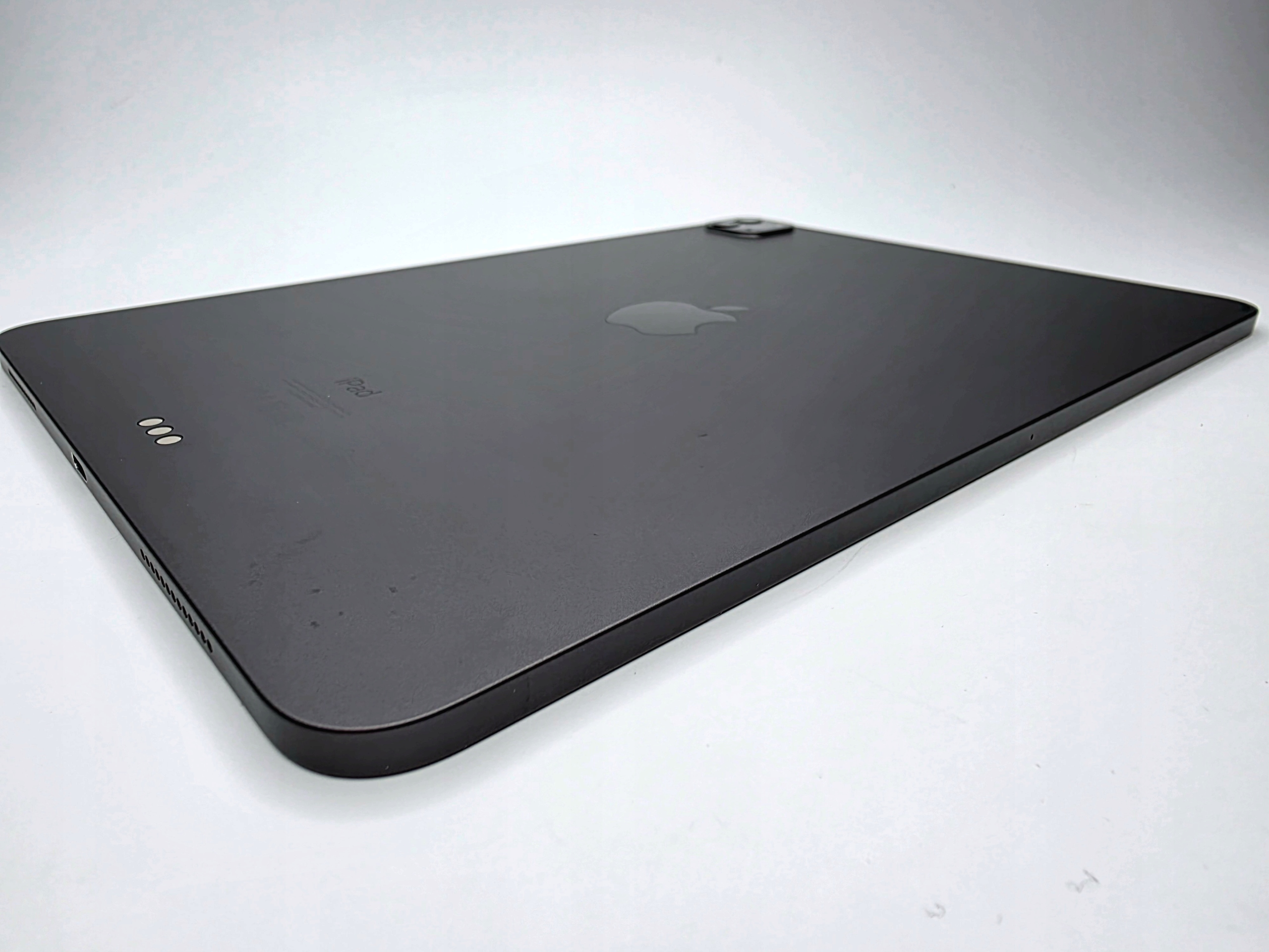 iPad Pro 第2世代 11インチ - A2228 256GB WiFi Amazon.co.jp: 【整備済み品】 Apple iPad Pro 11インチ (第2