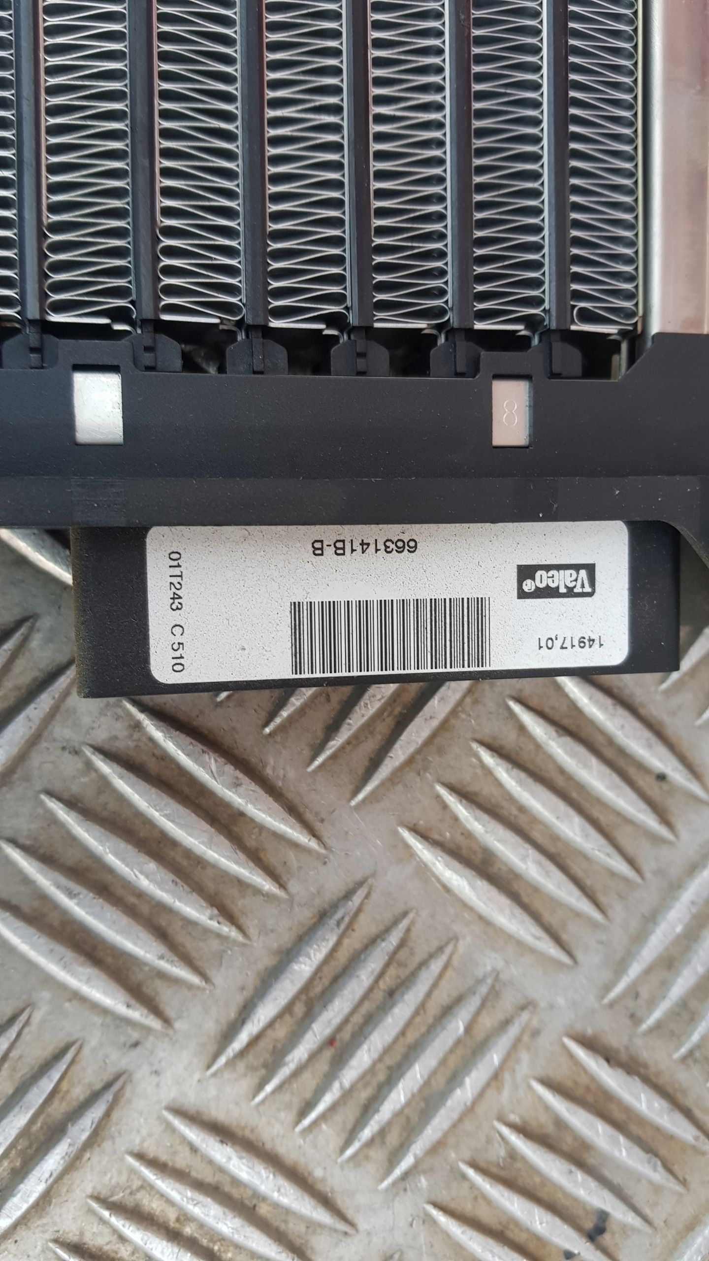 AUDI A4 B6 B7 heater radiator 663141b