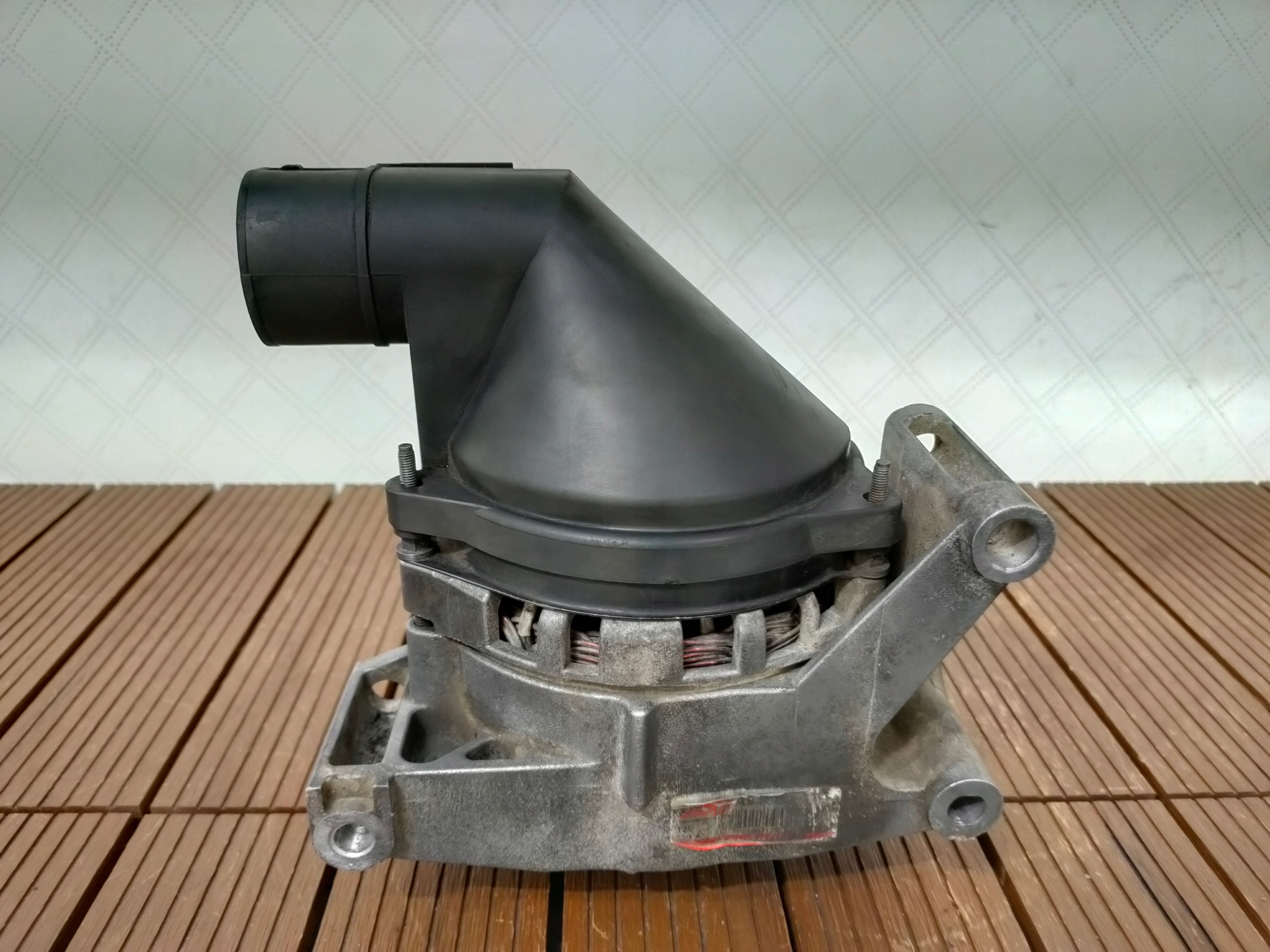 FORD MAVERICK II 01-07 3.0 V6 ALTERNATOR OE