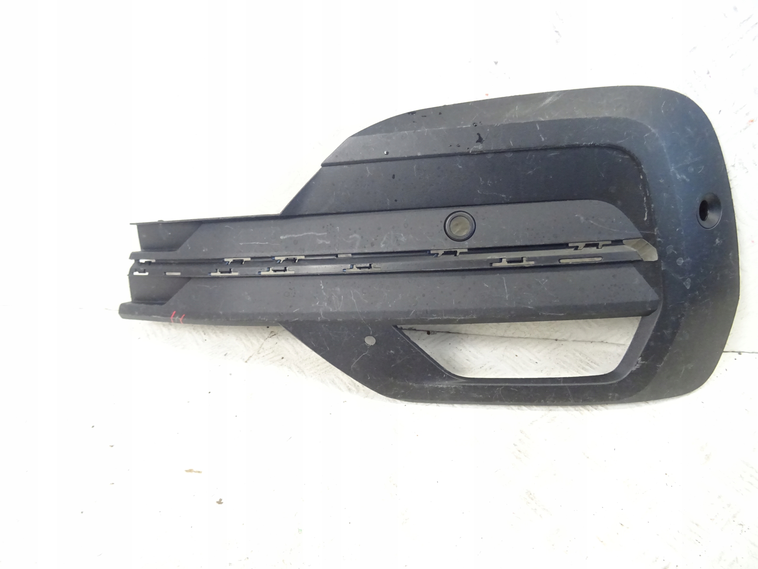 grid of a bumper front front left VW TRANSPORTER T6 7LA807489