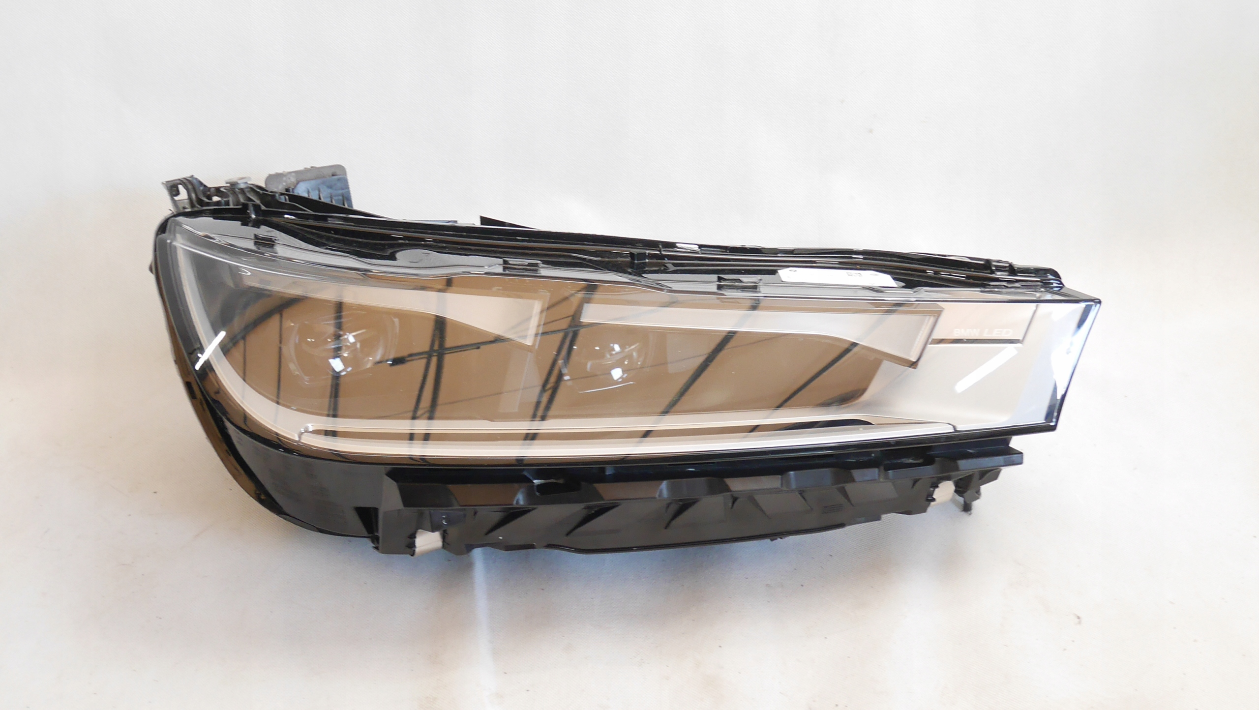 BMW IX I20 LAMPA PRAWA KOMPLETNA EUROPA 5A3CE92