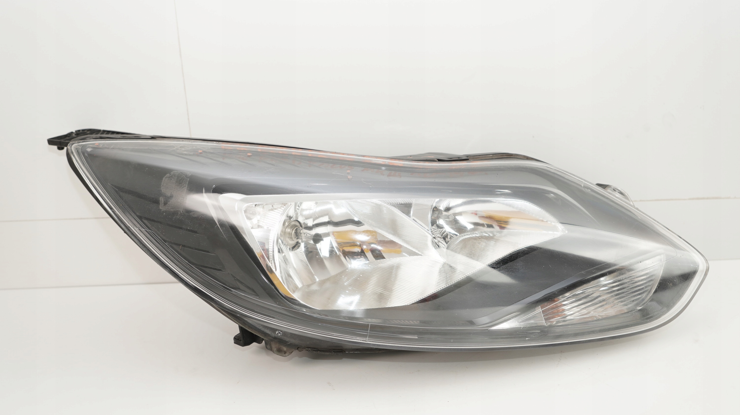 ФАРА ПРАВЫЙ ПЕРЕД ПЕРЕДНЯЯ FORD FOCUS Mk3 10-14r