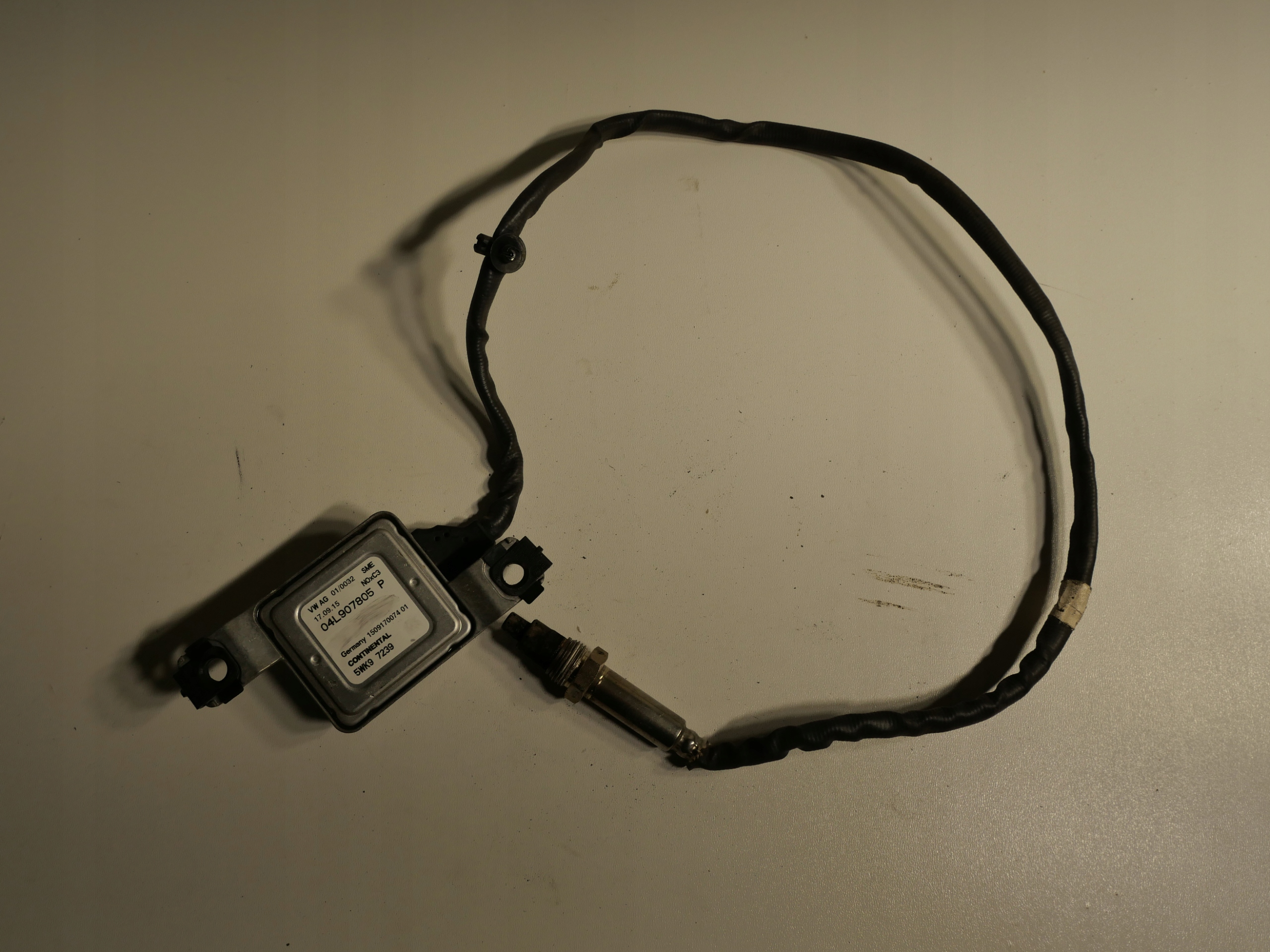 module control unit NOX sensor SONDA LAMBDA VW 04L907805P