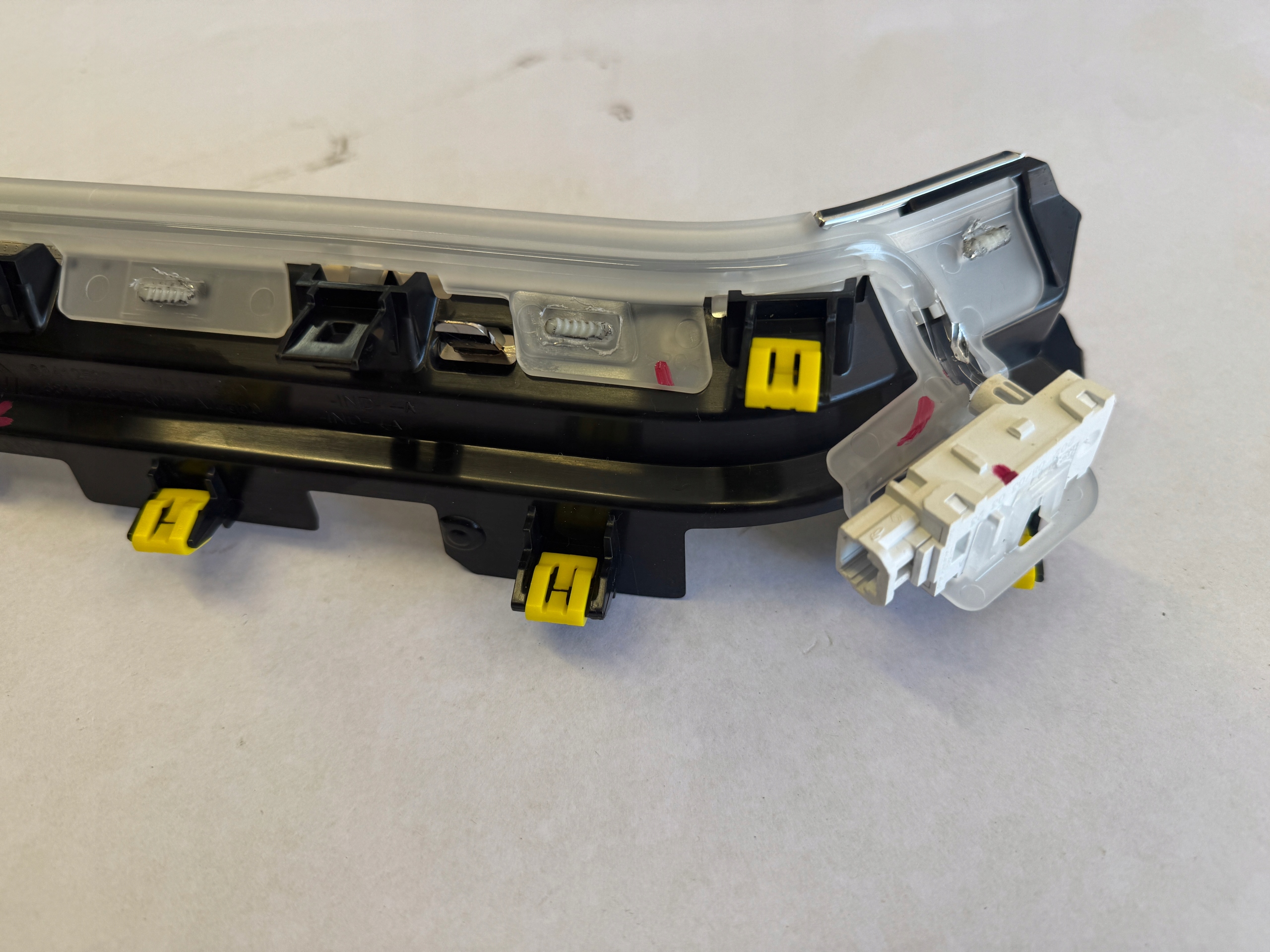 RENAULT AUSTRAL Moulage DEKOR Console 684125981R