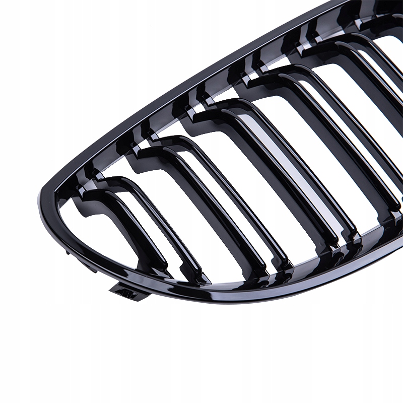 

Nerki połysk Grill Czarne E60 E61 03-10 M Pakiet