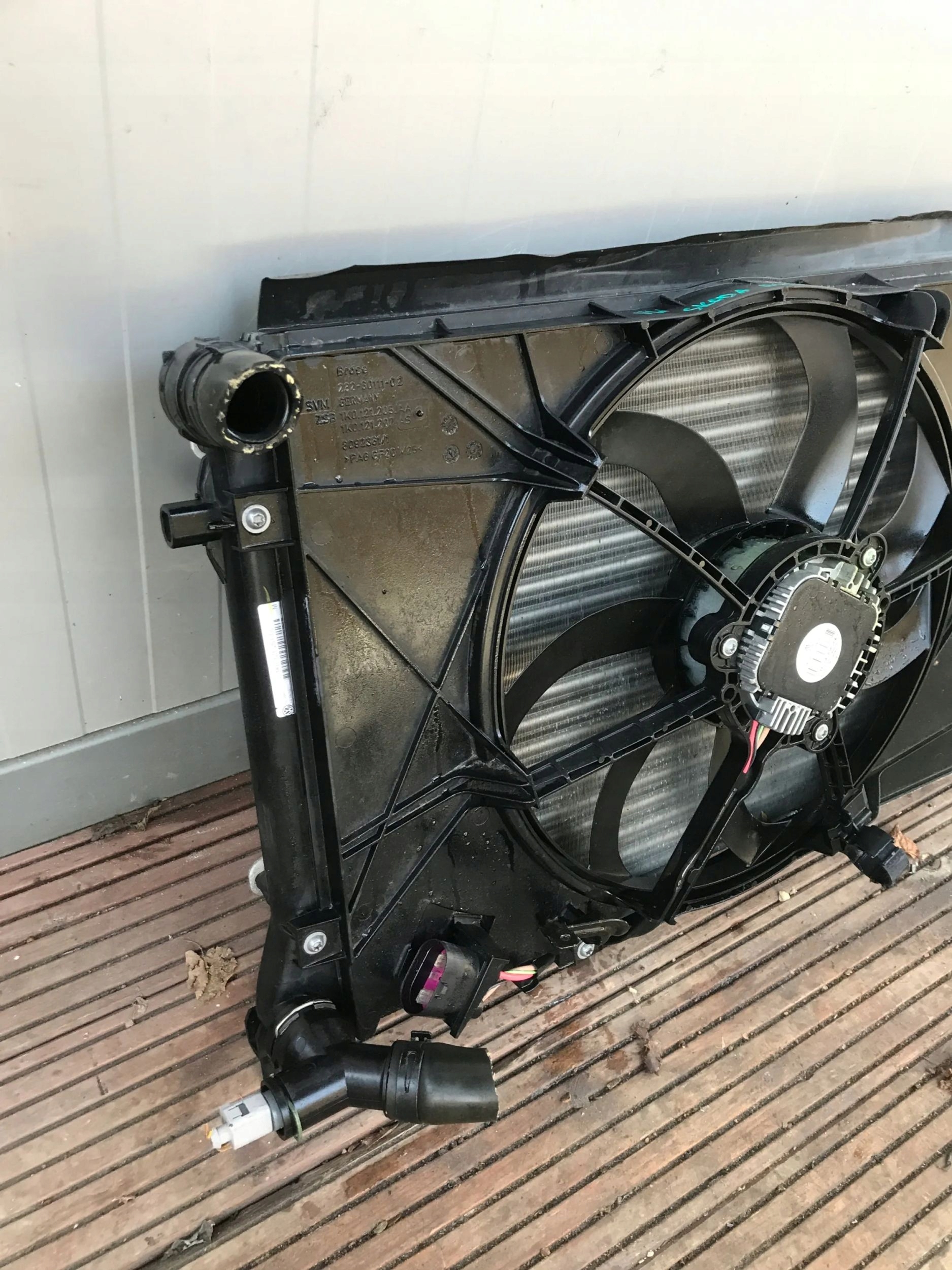 chladič ventilátor KOMPLET VW SKODA AUDI