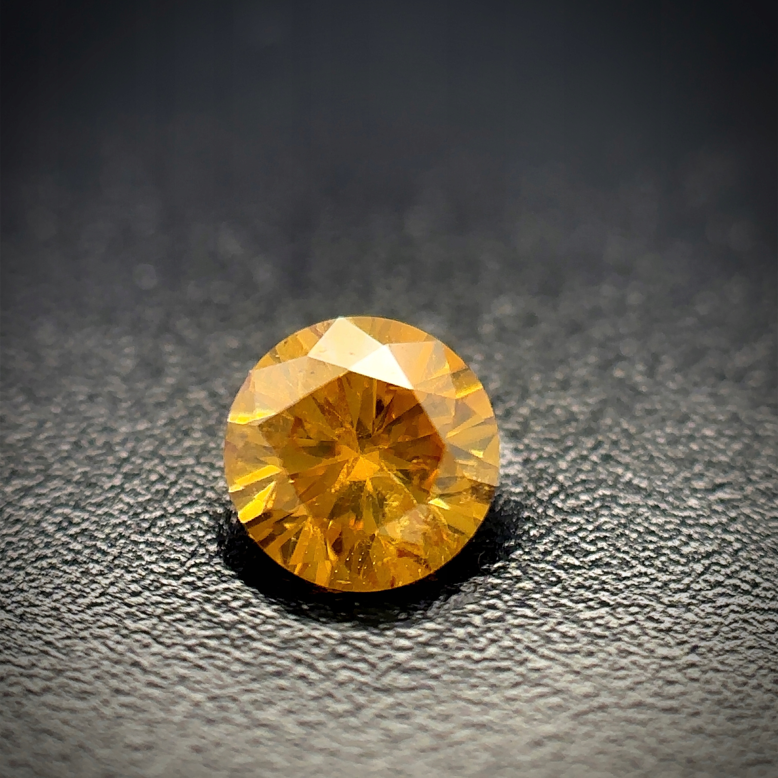 Přírodní Diamant 0.26ct Žlutý Briliant I1 Certifikát Gra