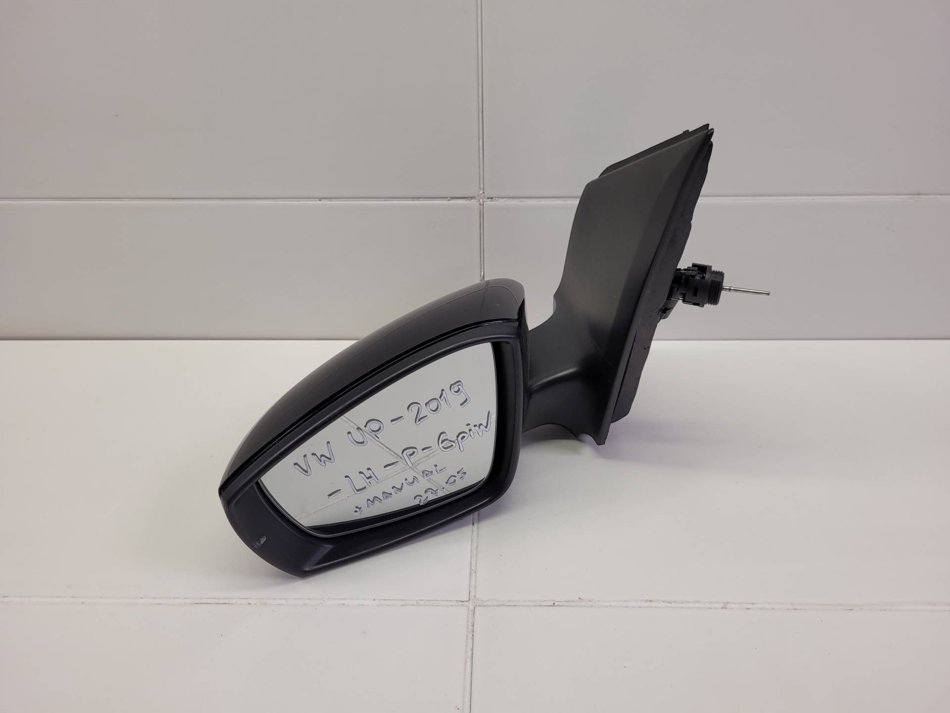 mirror exterior left side Volkswagen Up facelift 2016 1S1857507AM9B9