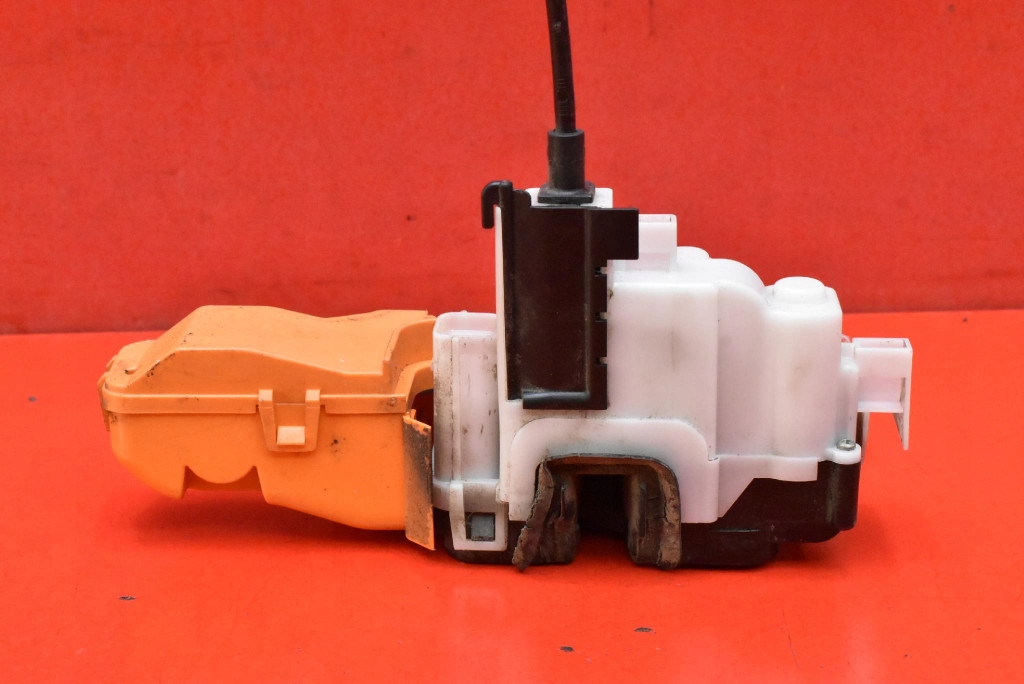 lock door left front front EU 51794365 FORD KA MK2 08-20