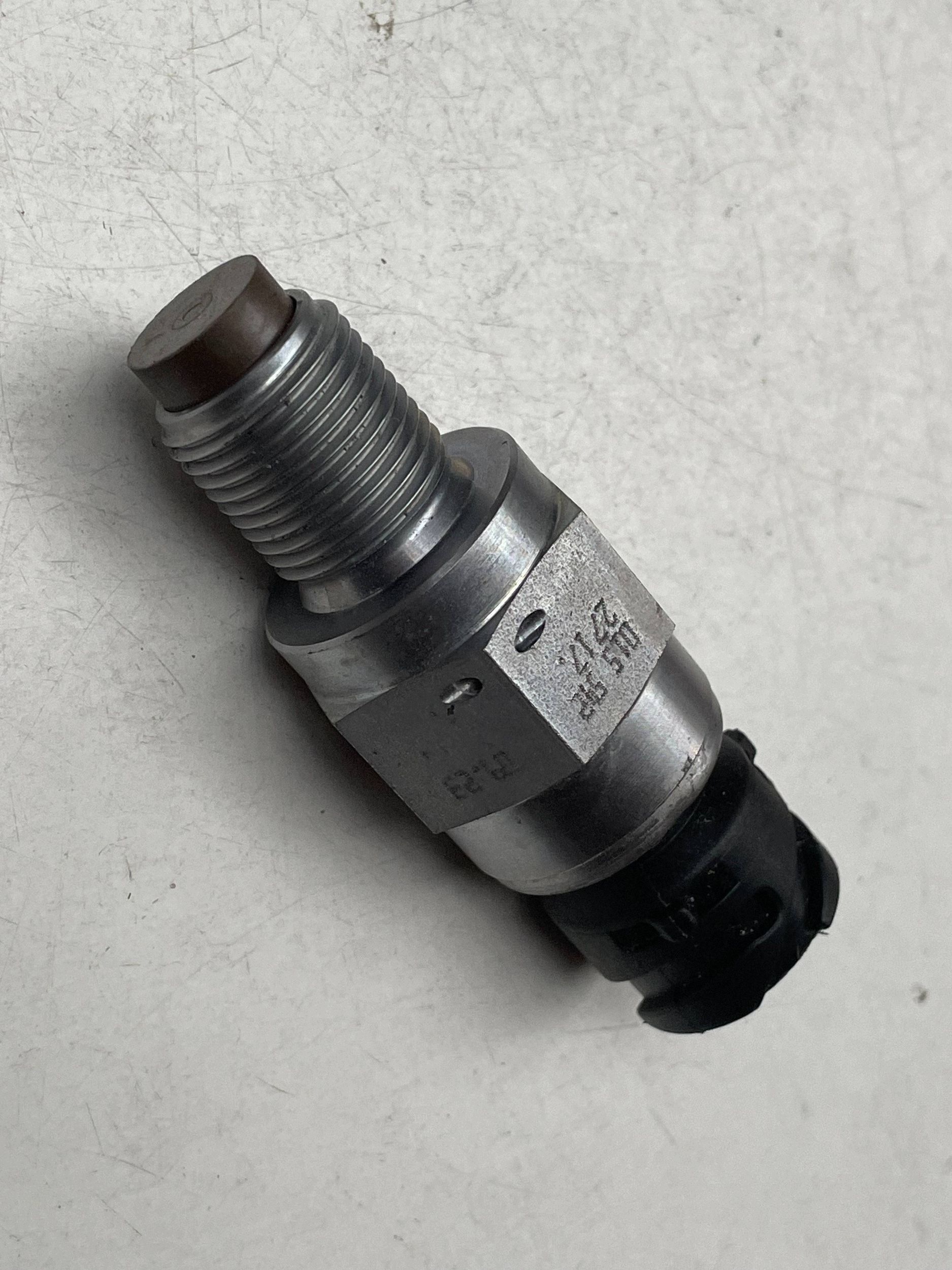 Sensor MERCEDES-BENZ CLS C218 X218 0155422717 Original!