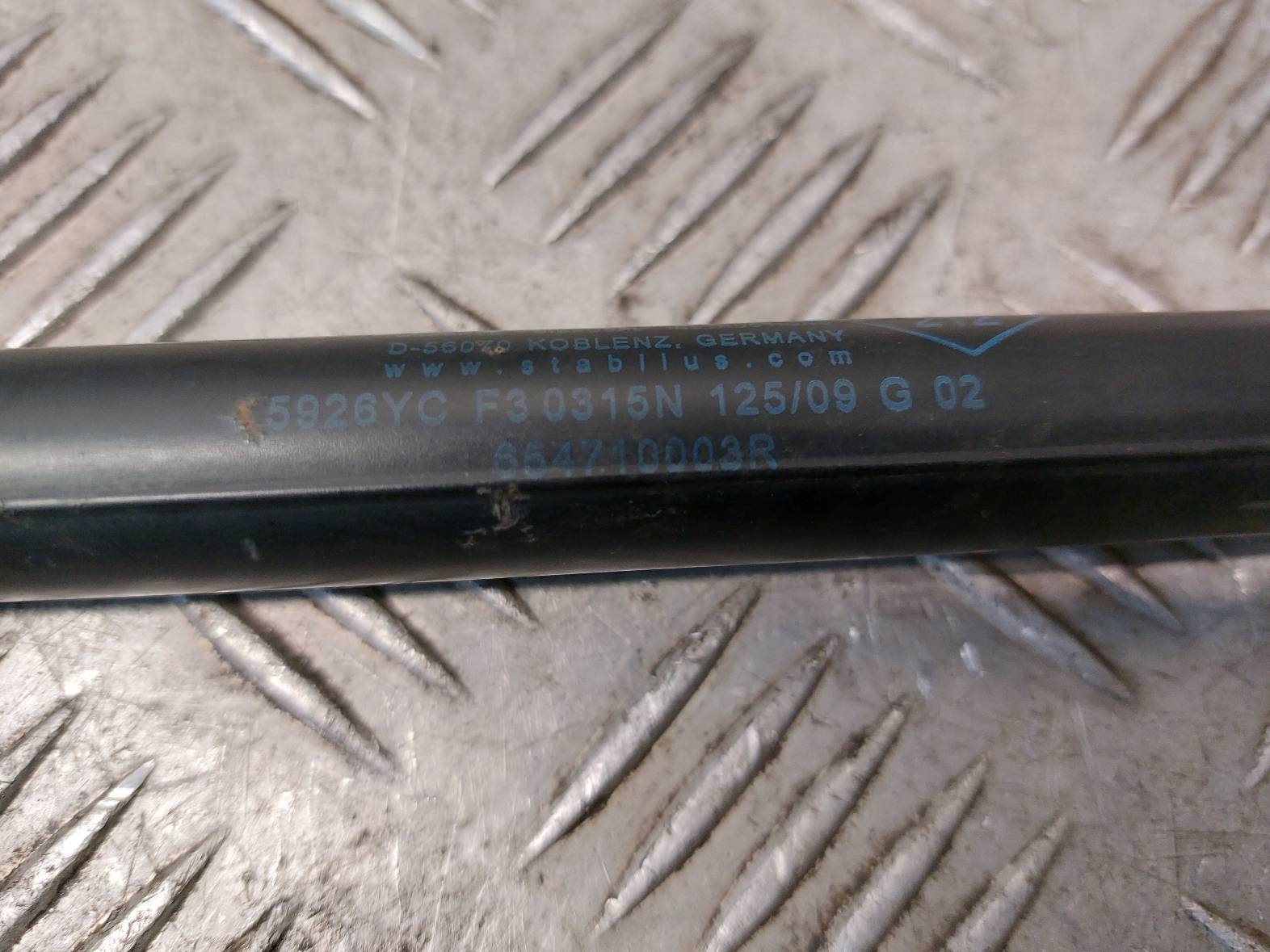 damper bonnets RENAULT MEGANE III 654710003R