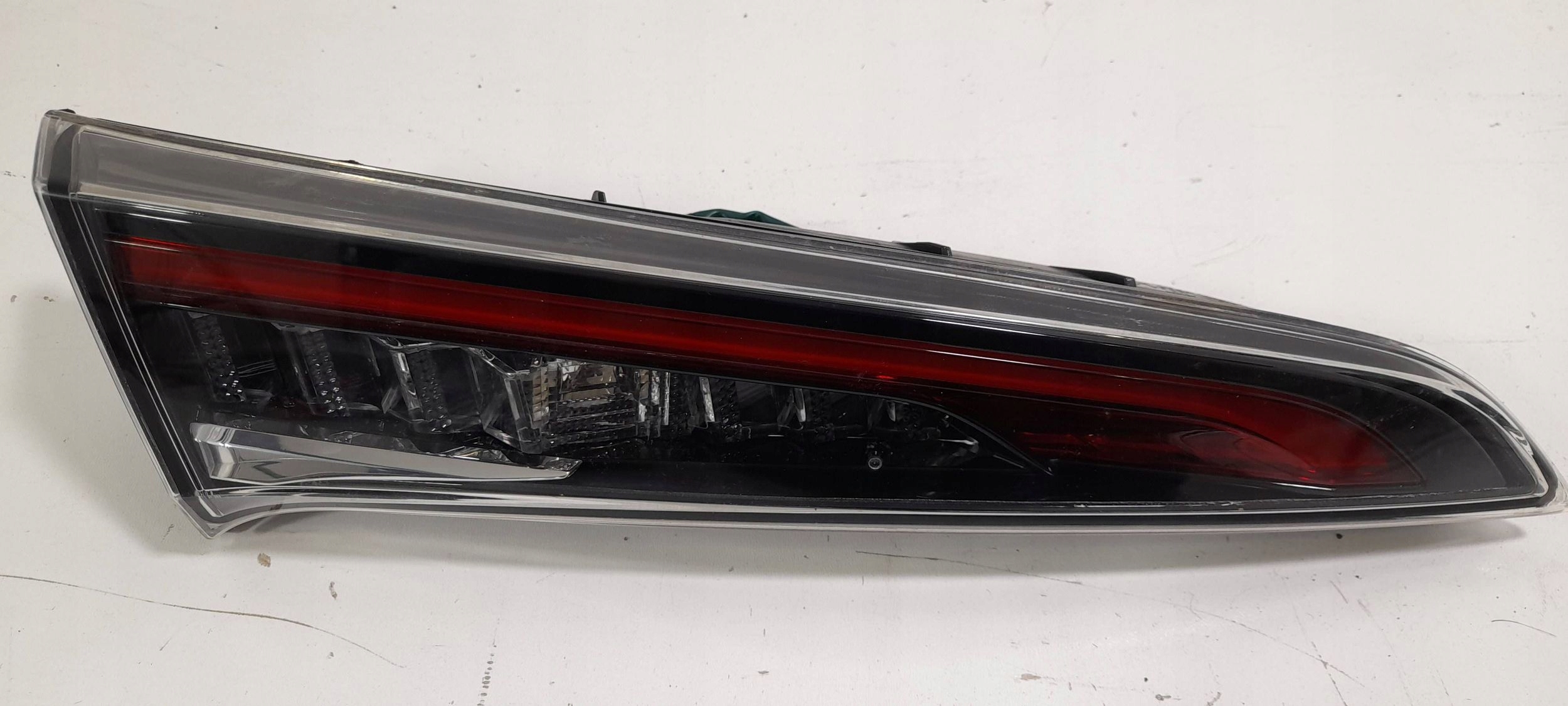 Toyota Corolla E21 Hatchback light rear left to the bonnet KOITO02429 (R315)