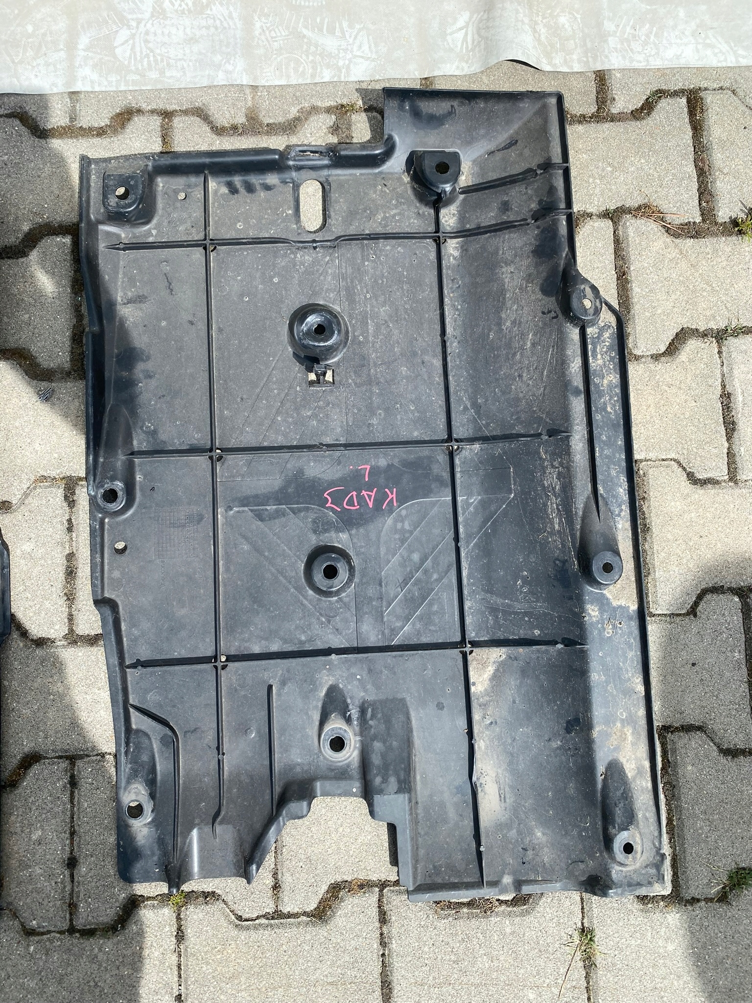 RENAULT KADJAR LEWA OSŁONA PODWOZIA PŁYTA DOLNA