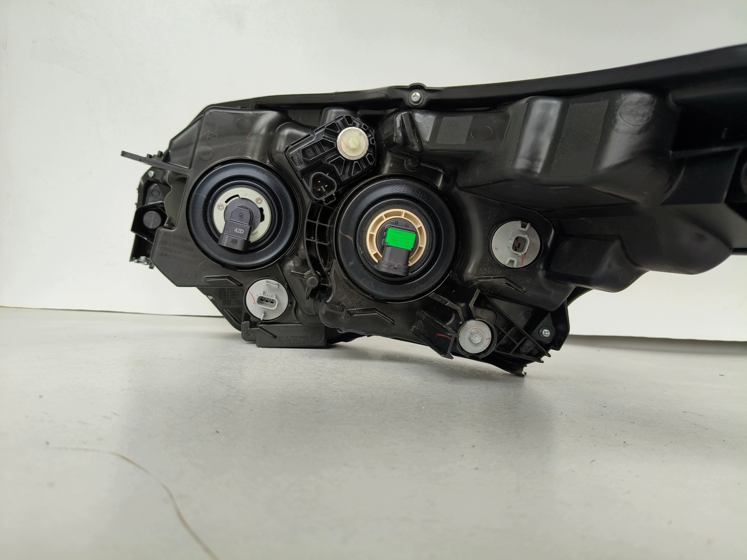 light right REFLEKTOR HONDA HRV II 18- LIFT
